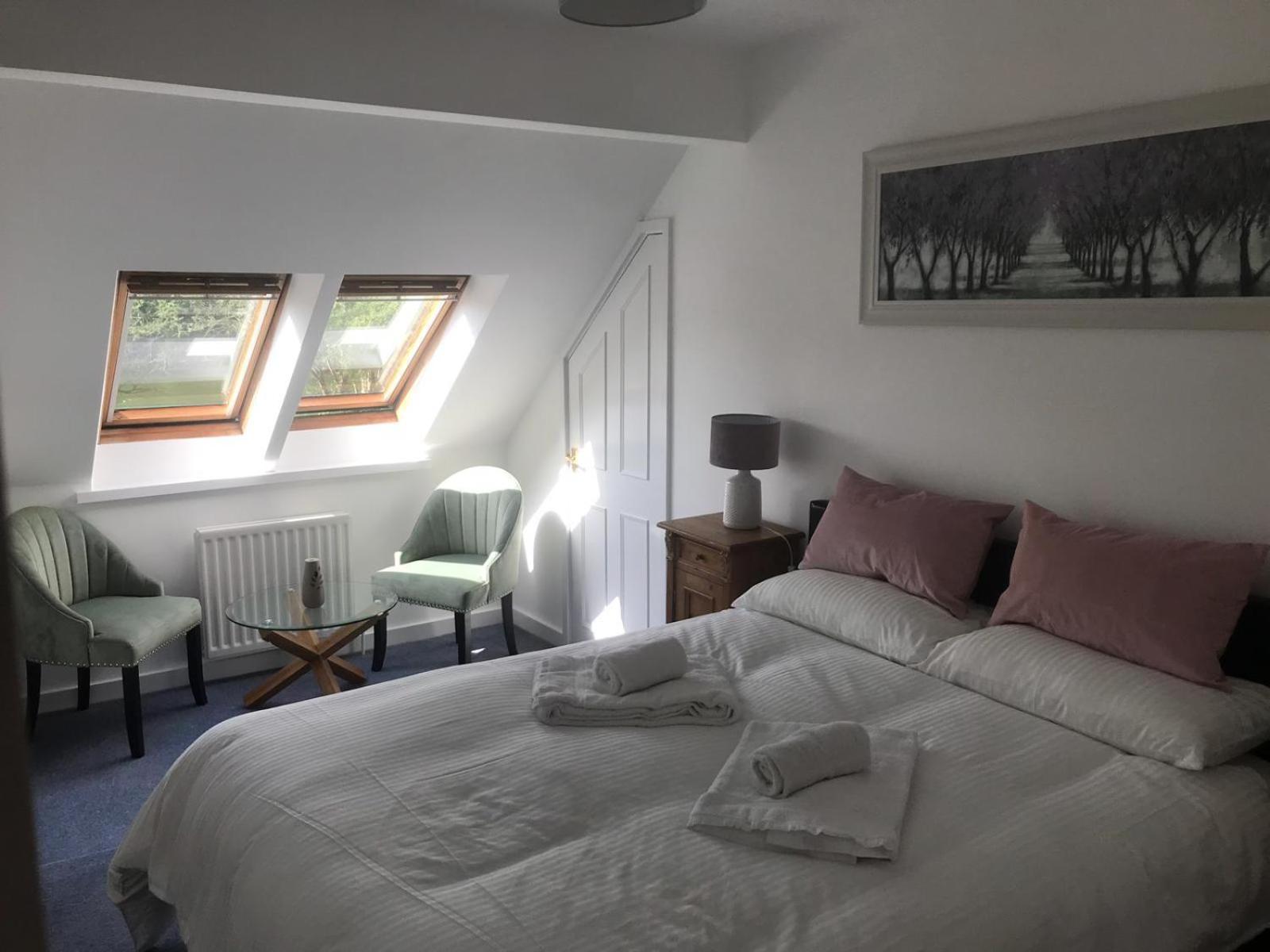 Four-Bedroom House photo 1