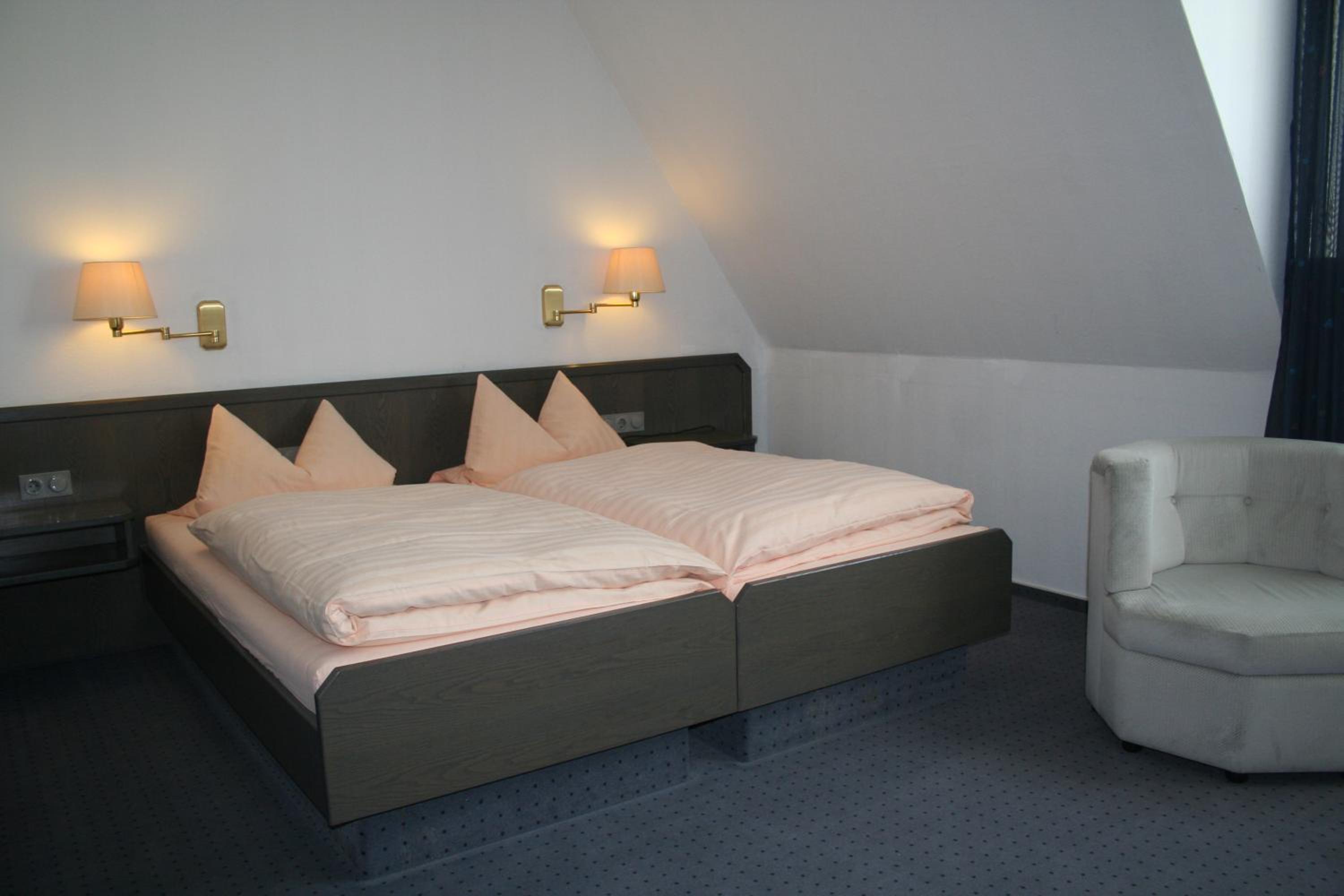 Deluxe Double Room with Bath photo 2