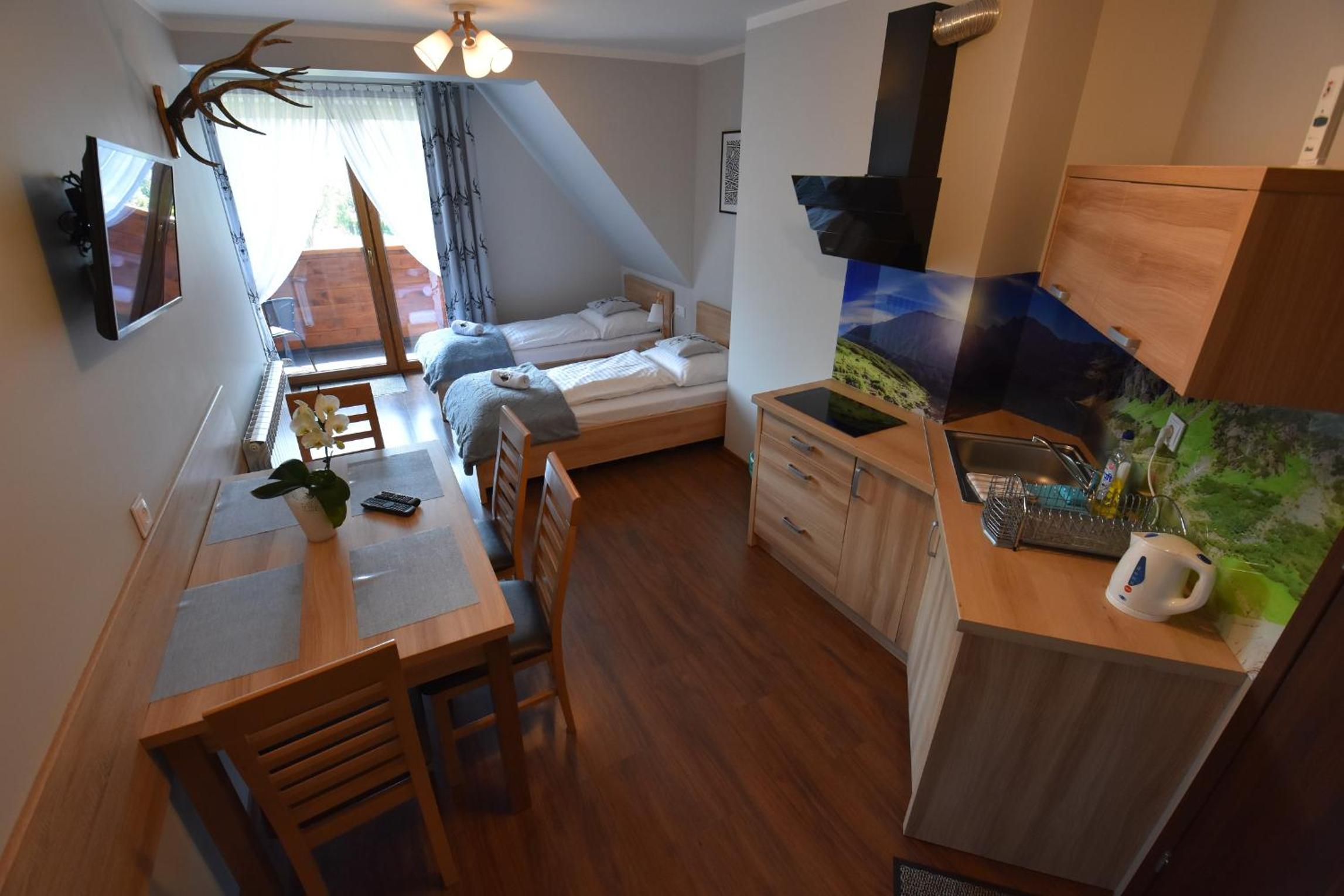 Suite with Mountain View photo 1