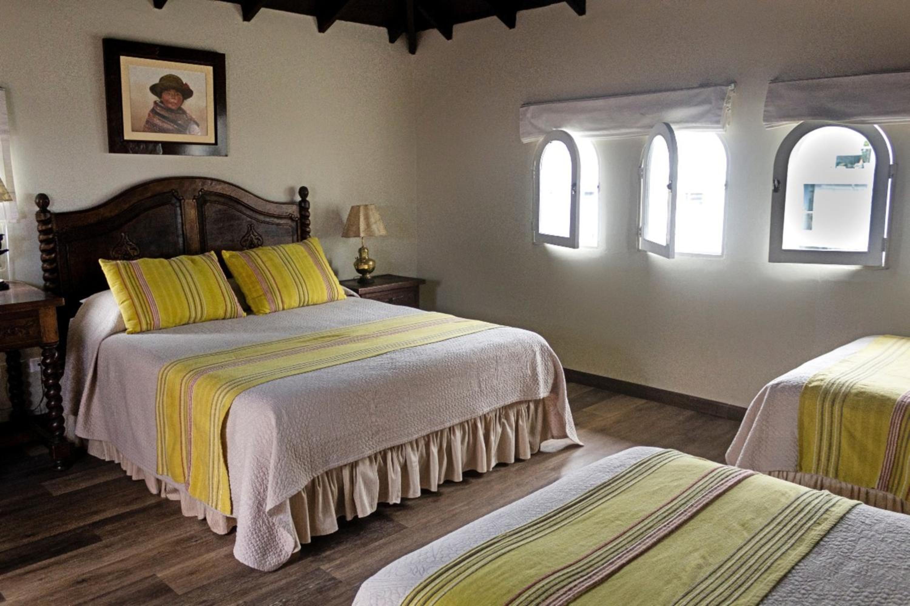 Colonial Triple Room - Photo 3