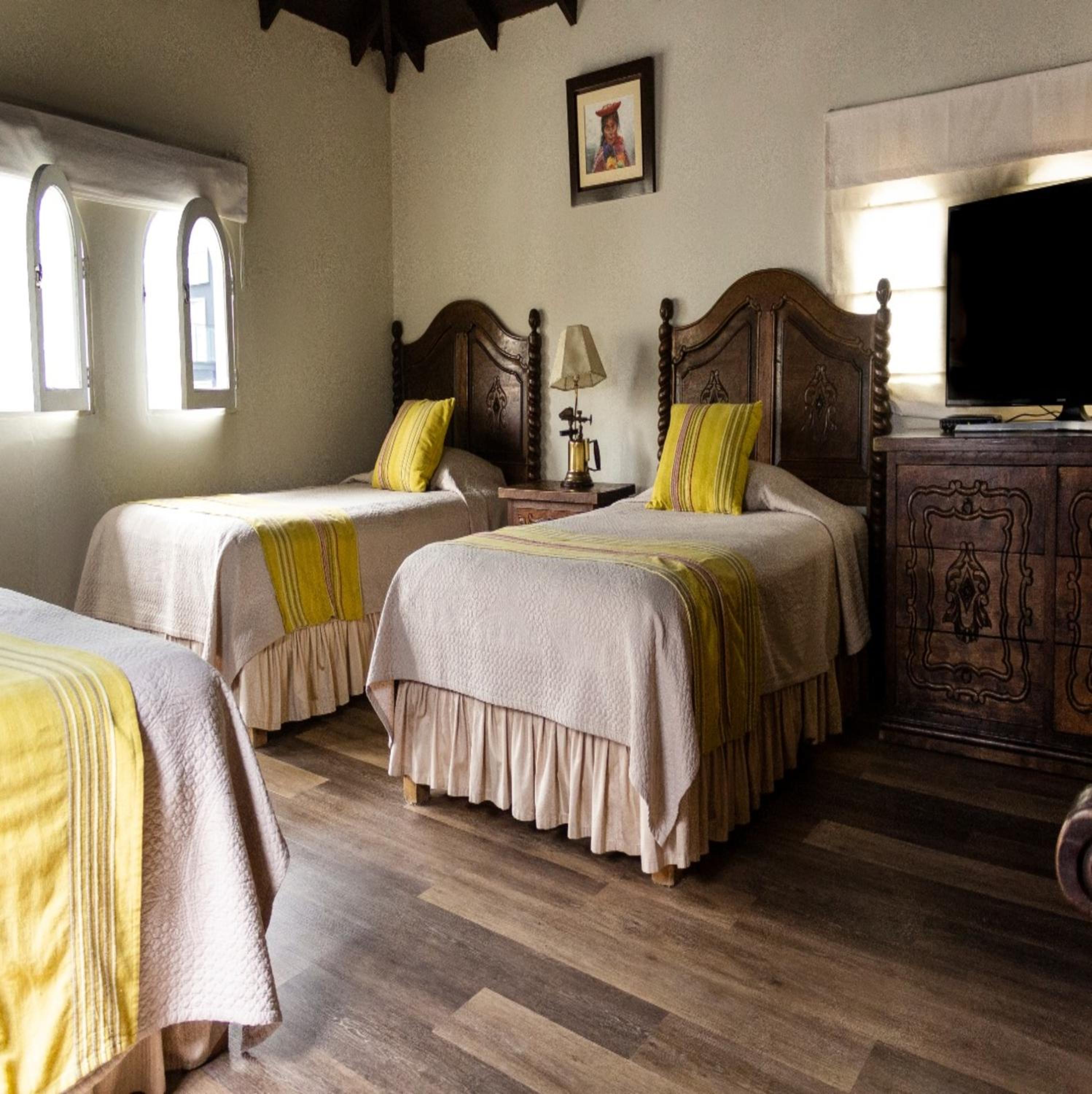 Colonial Triple Room - Photo 4