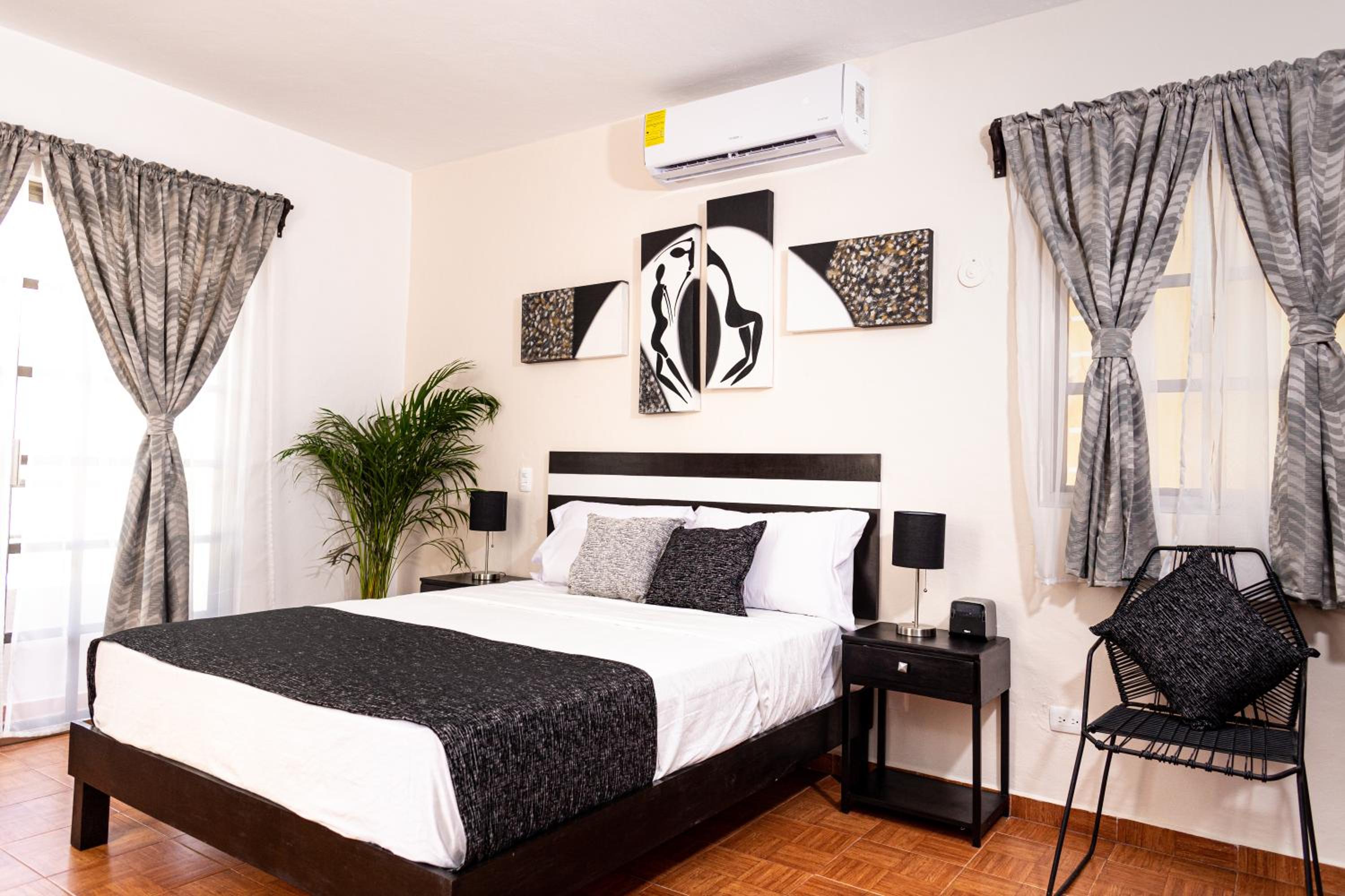 Queen Room with Balcony