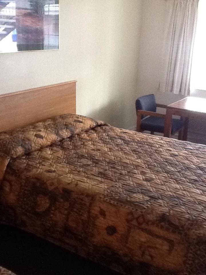 One King Room - Photo 1