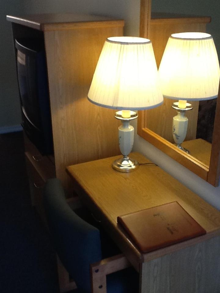 One King Room - Photo 4