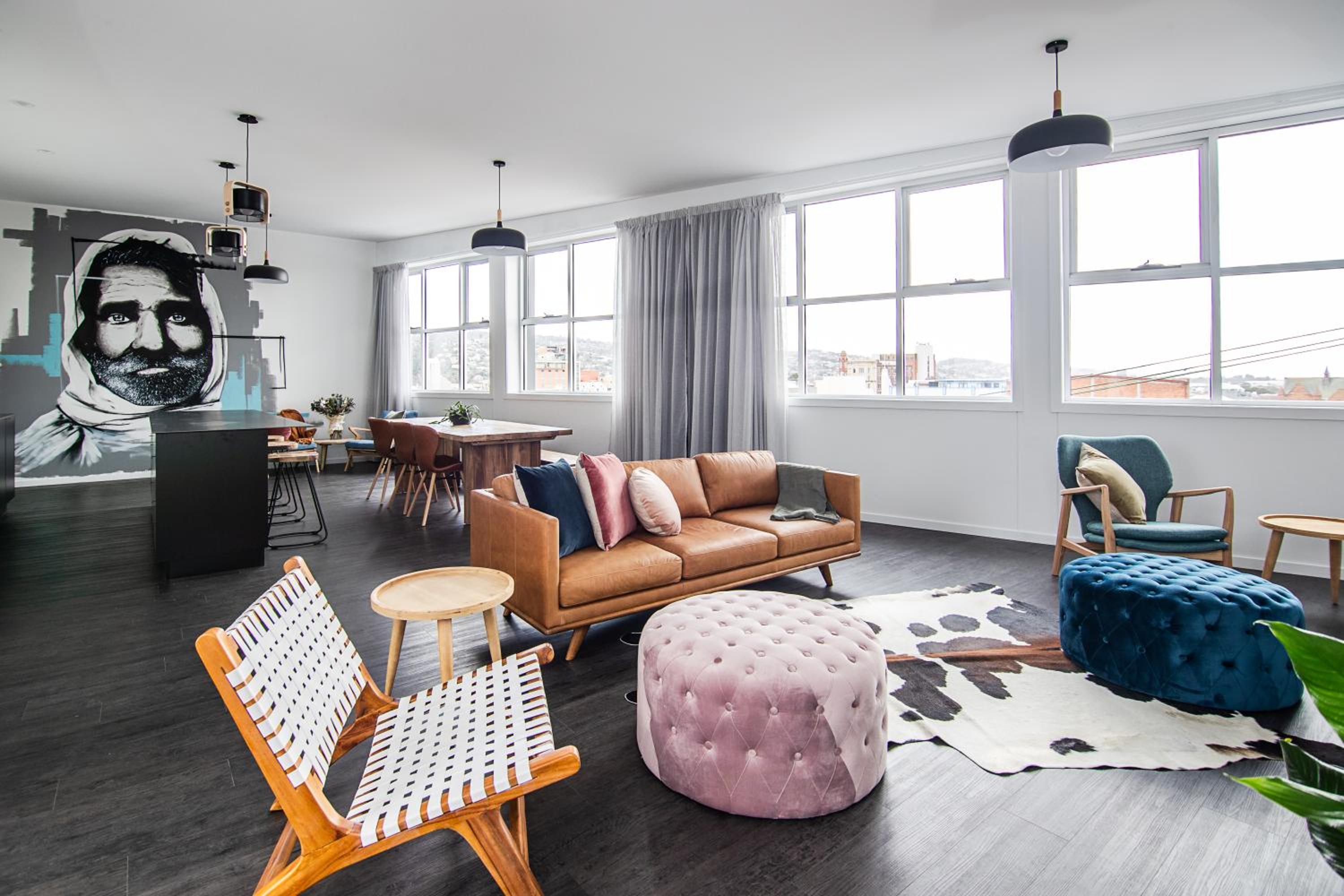 Three-Bedroom Apartment - Photo 2