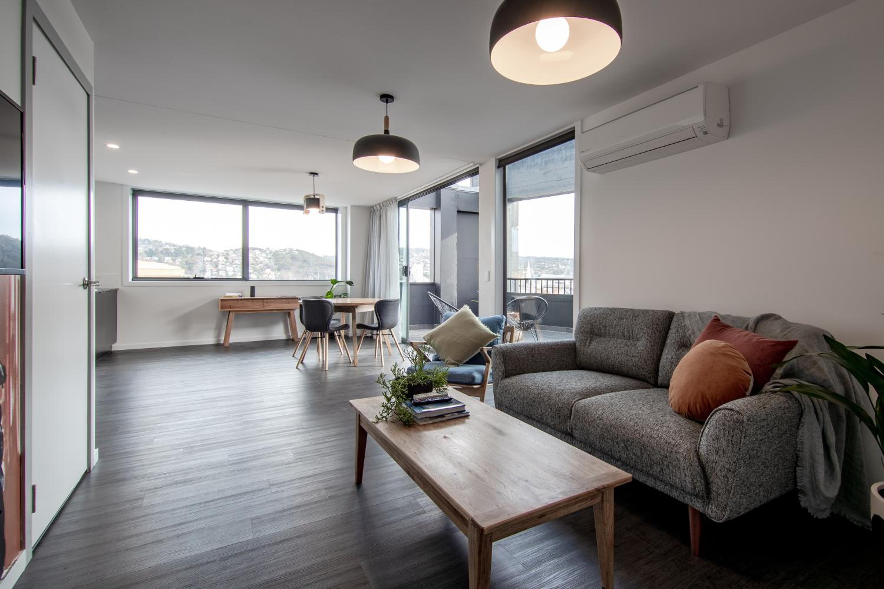 One-Bedroom Apartment - Photo 5