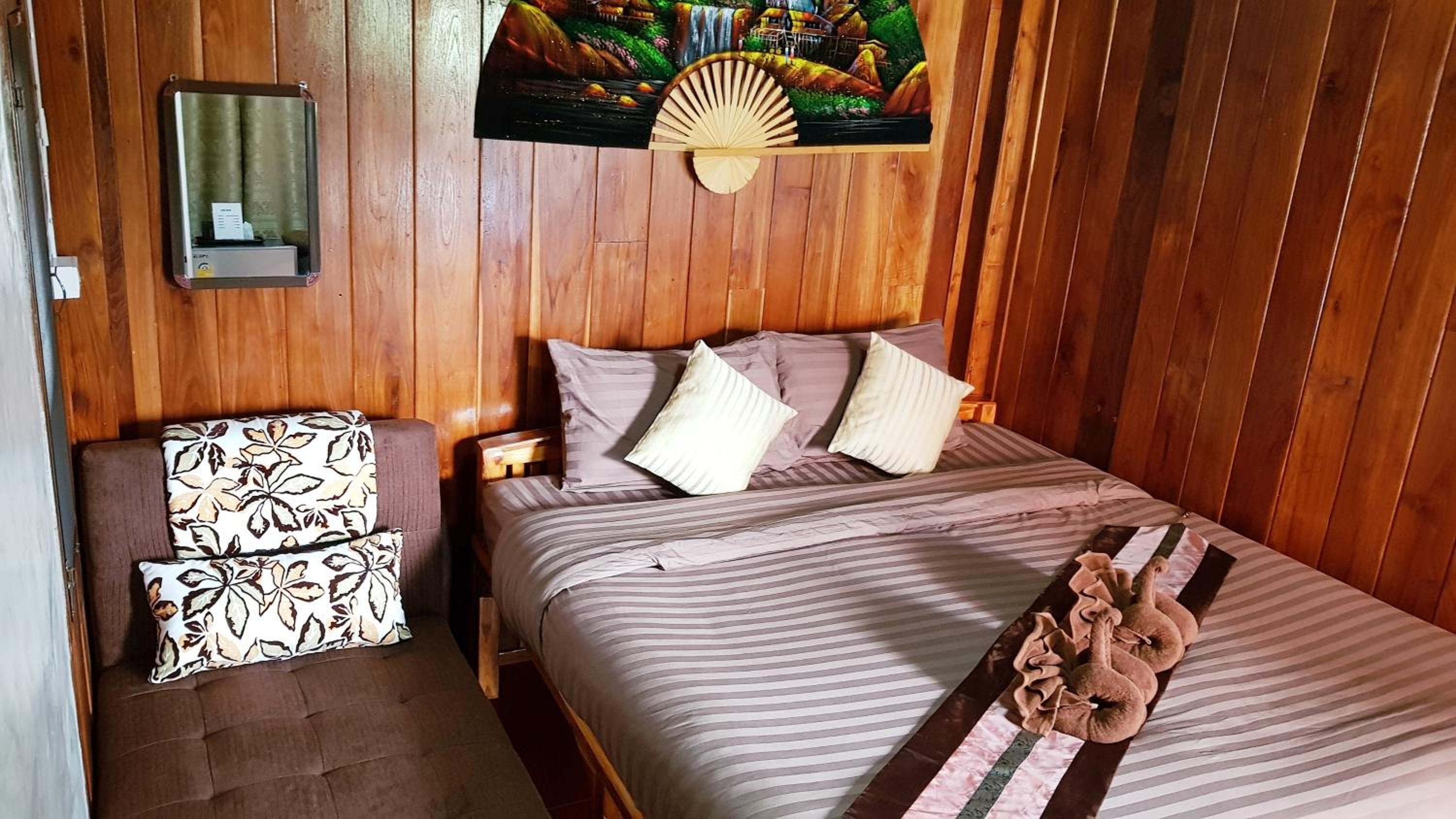 Superior Triple Room photo 2