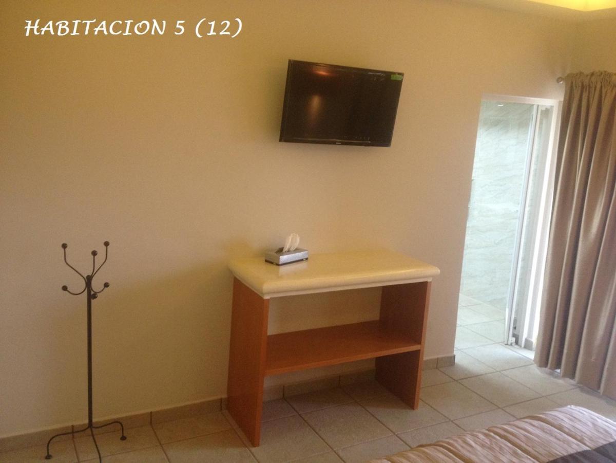 Standard Double Room photo 3