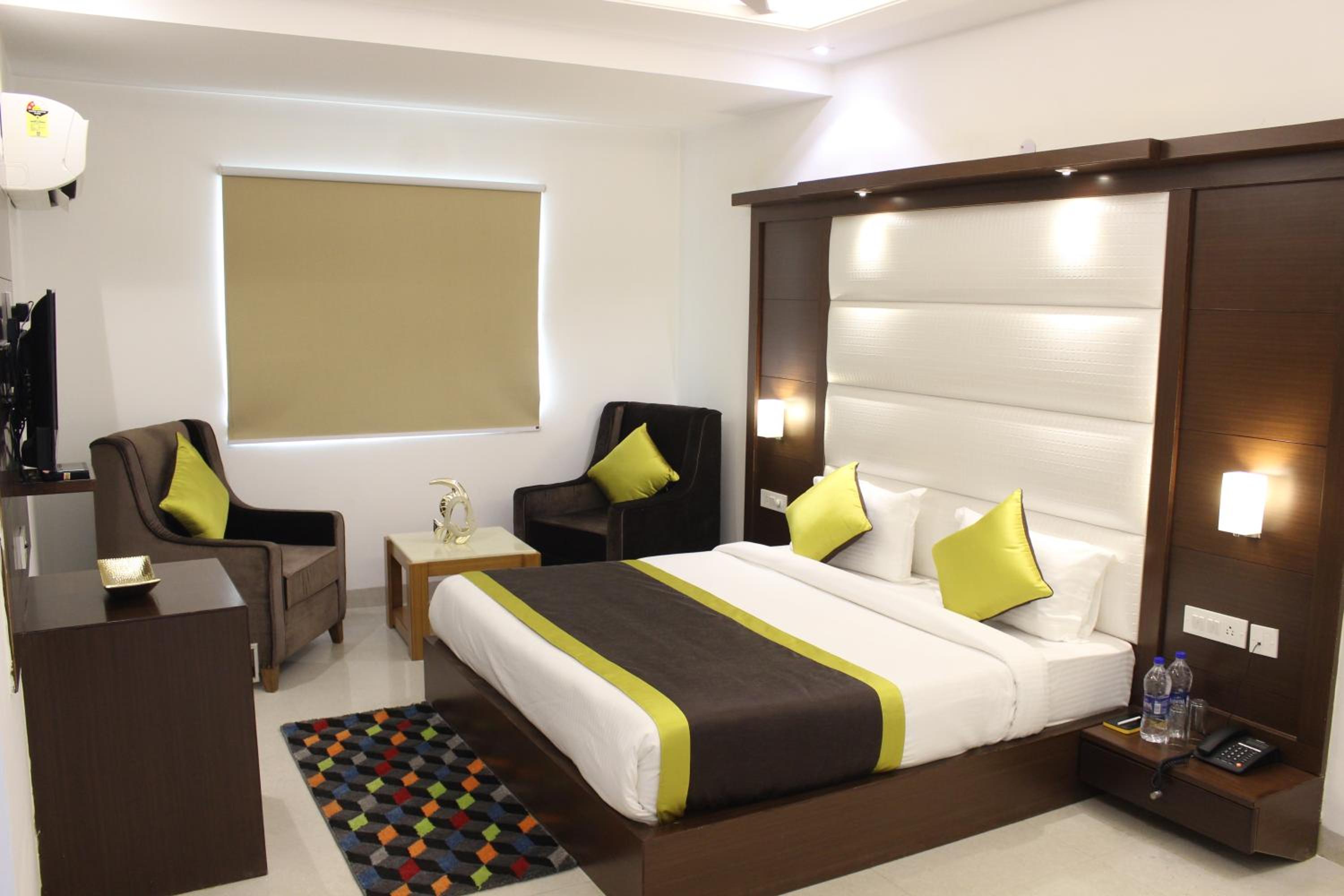 Super Deluxe Room - Photo 3