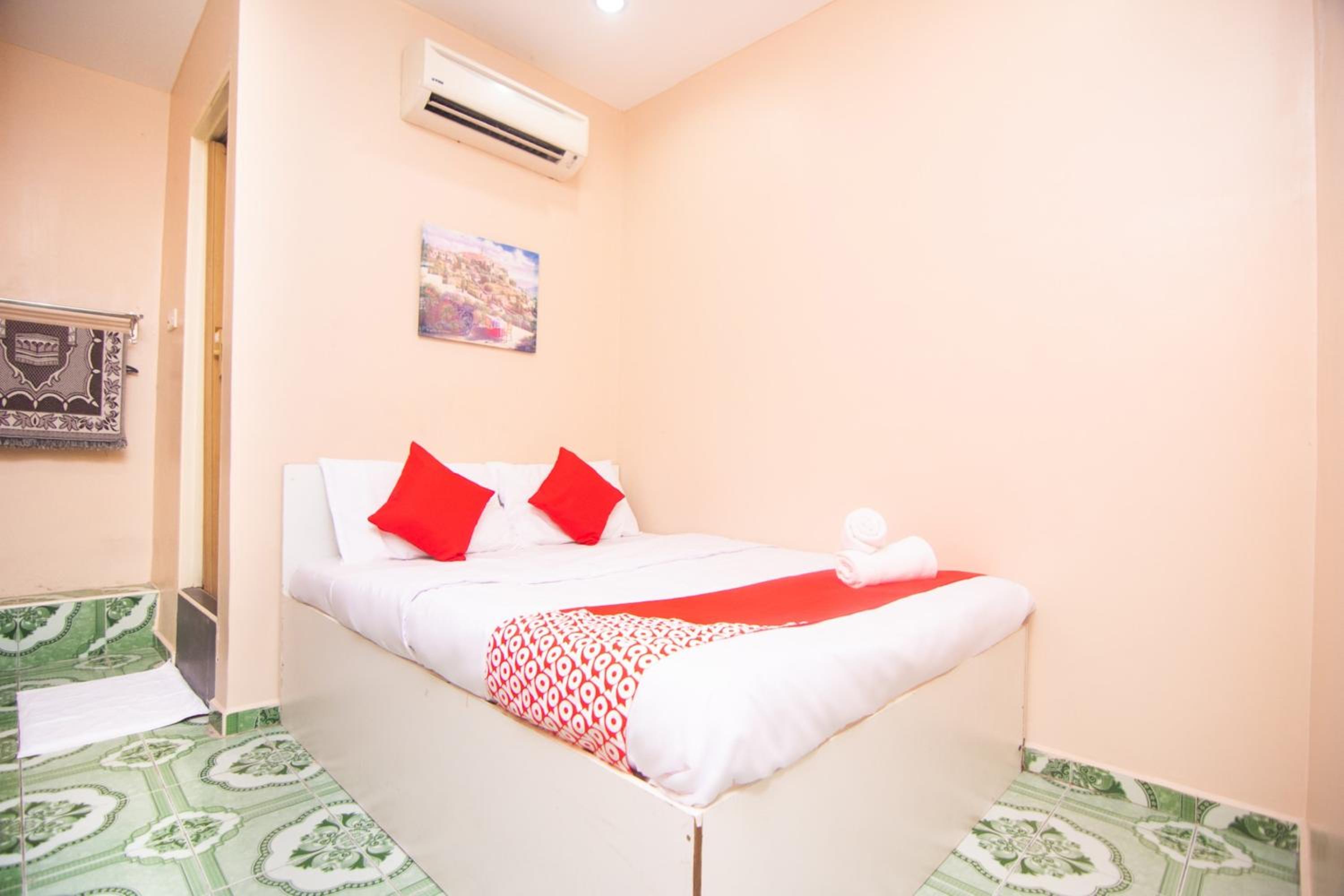Standard Double Room - Photo 1