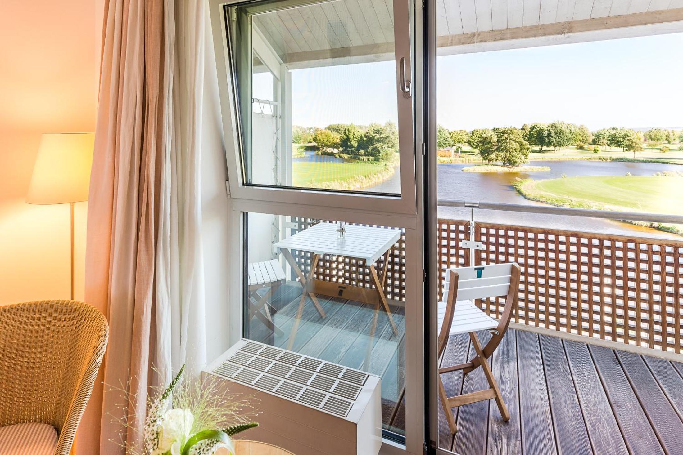 Double Room with Lake View photo 1