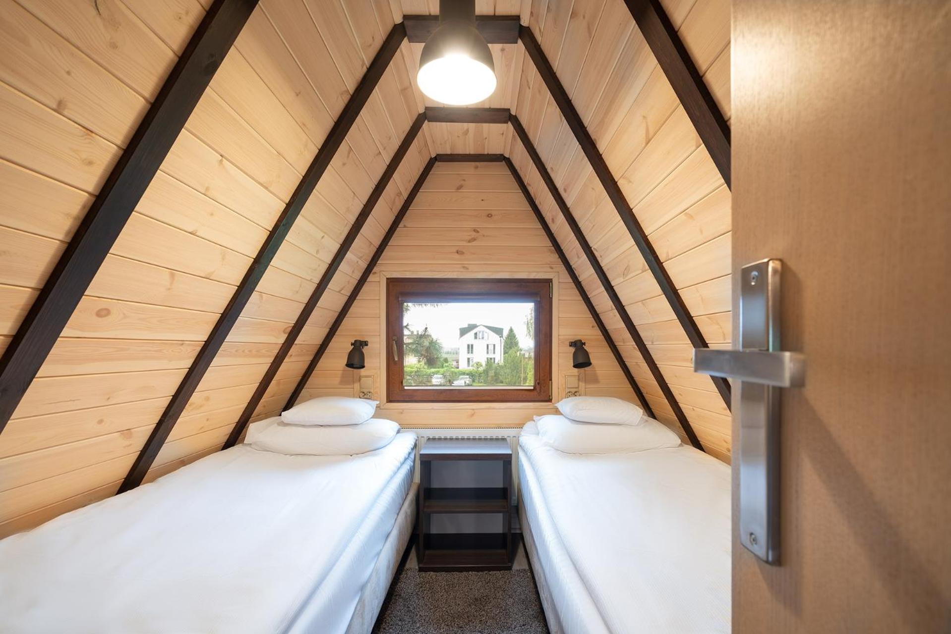 Two-Bedroom House - Photo 16