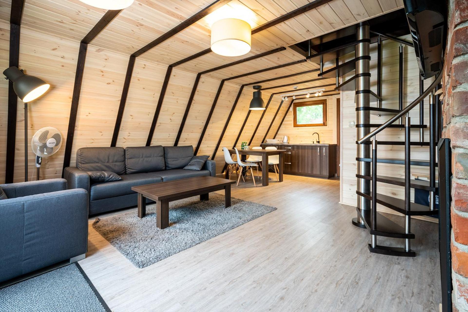 Two-Bedroom House - Photo 21