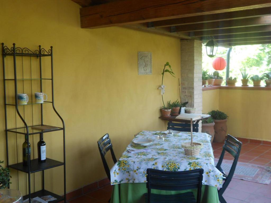 Studio Apartment photo 3
