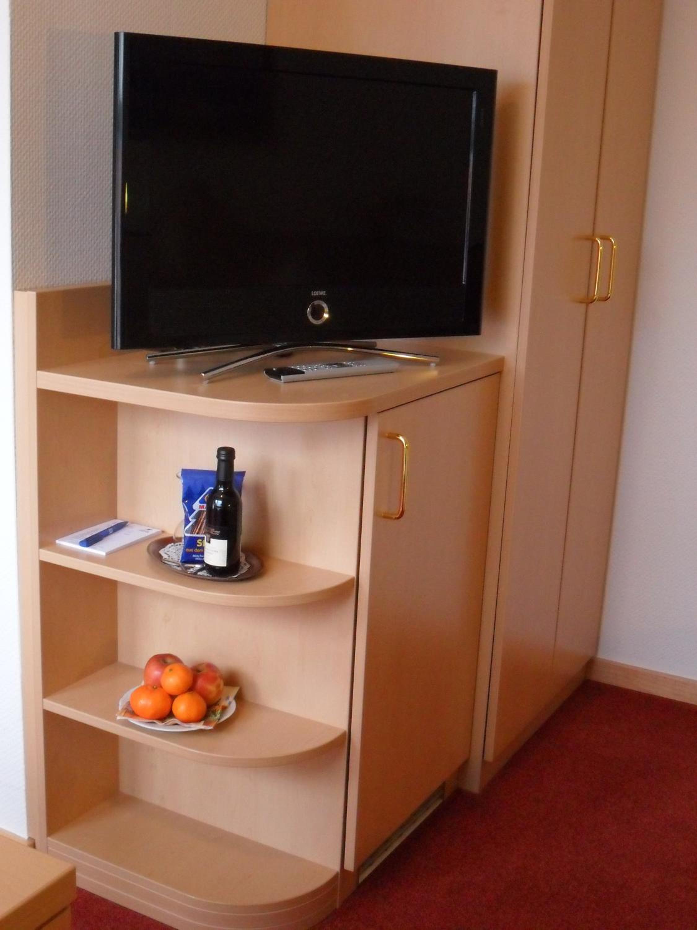 Double Room - Photo 6