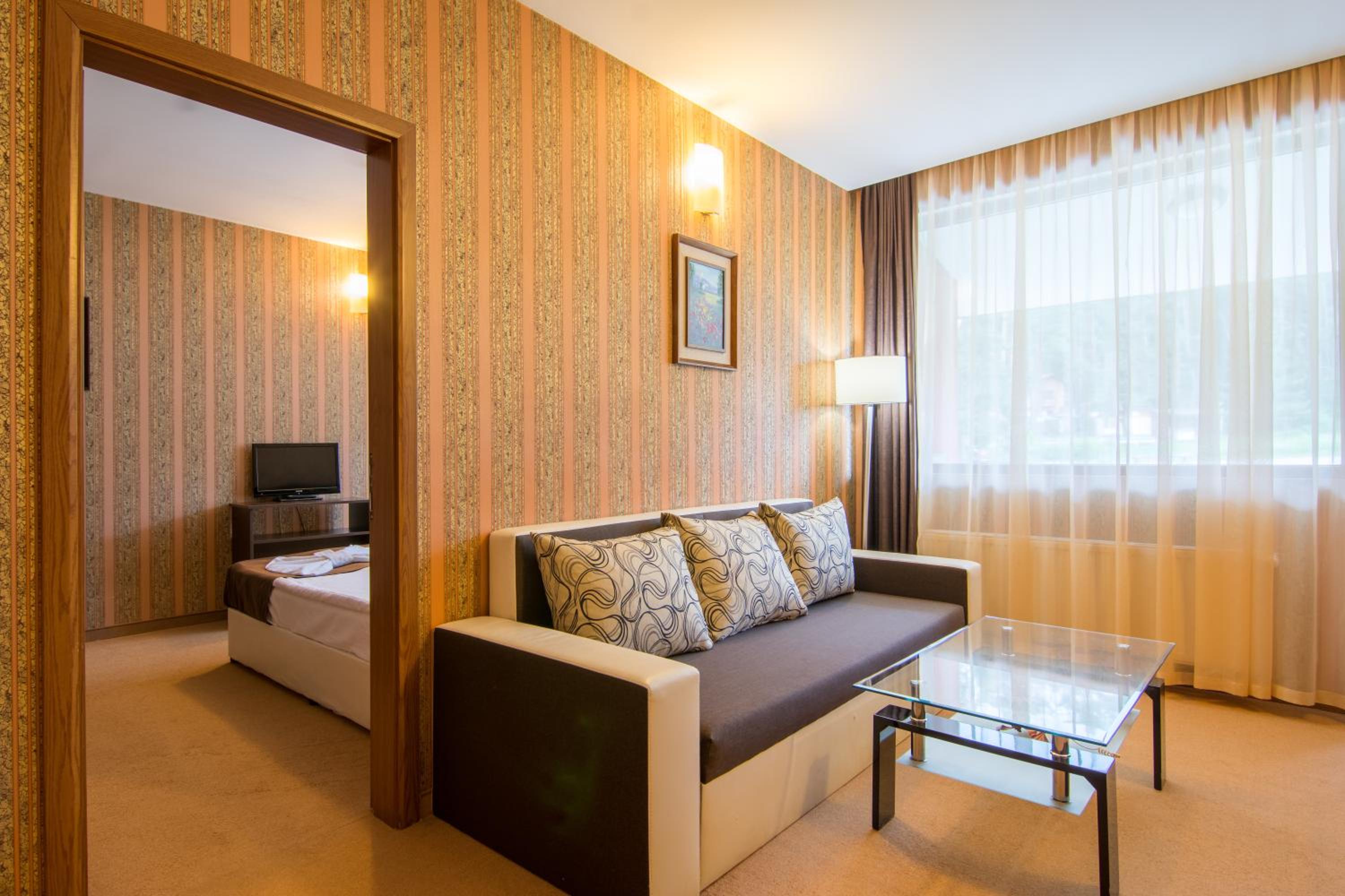 One-Bedroom Suite with Balcony - Photo 1