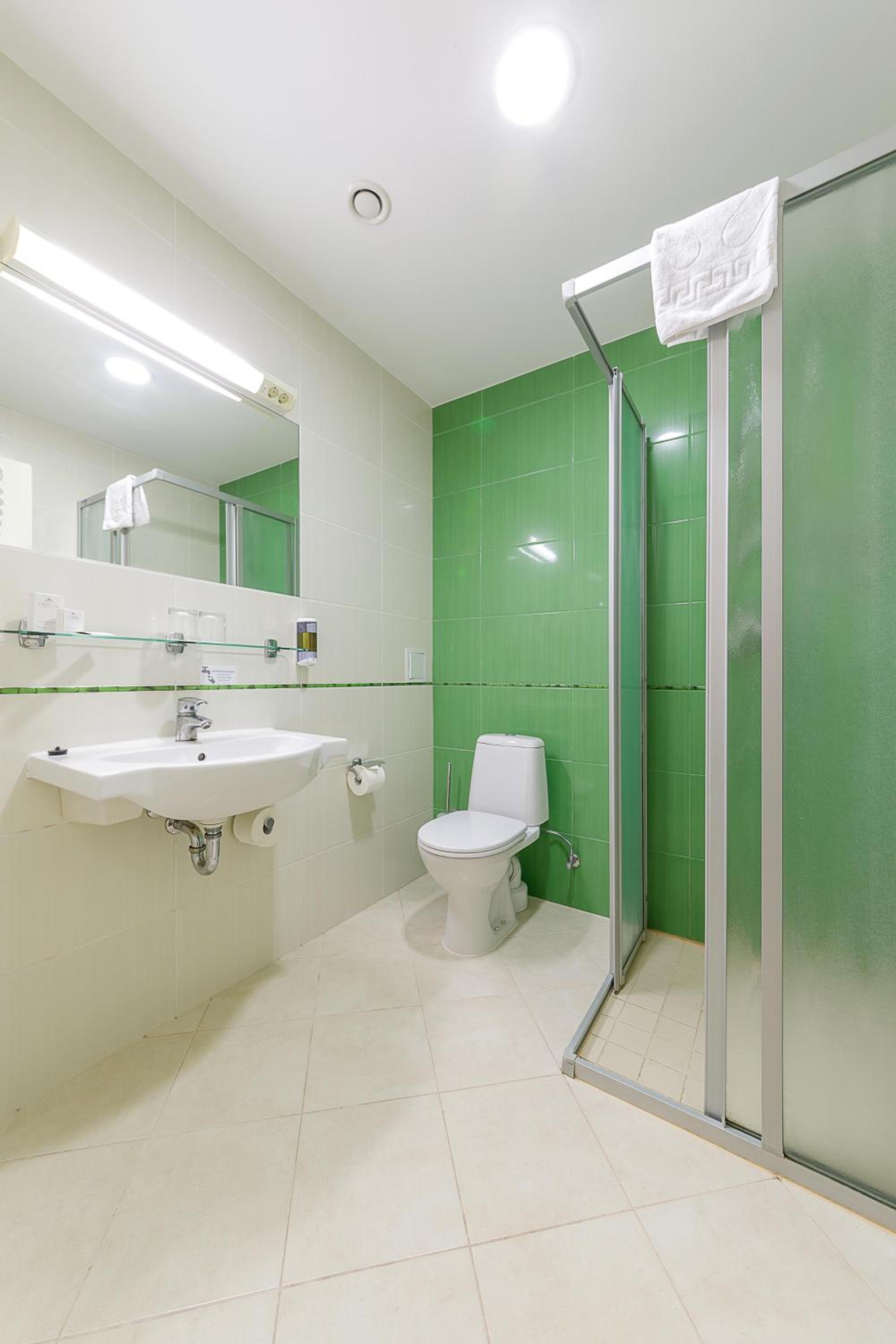 Single Room with Pool Access