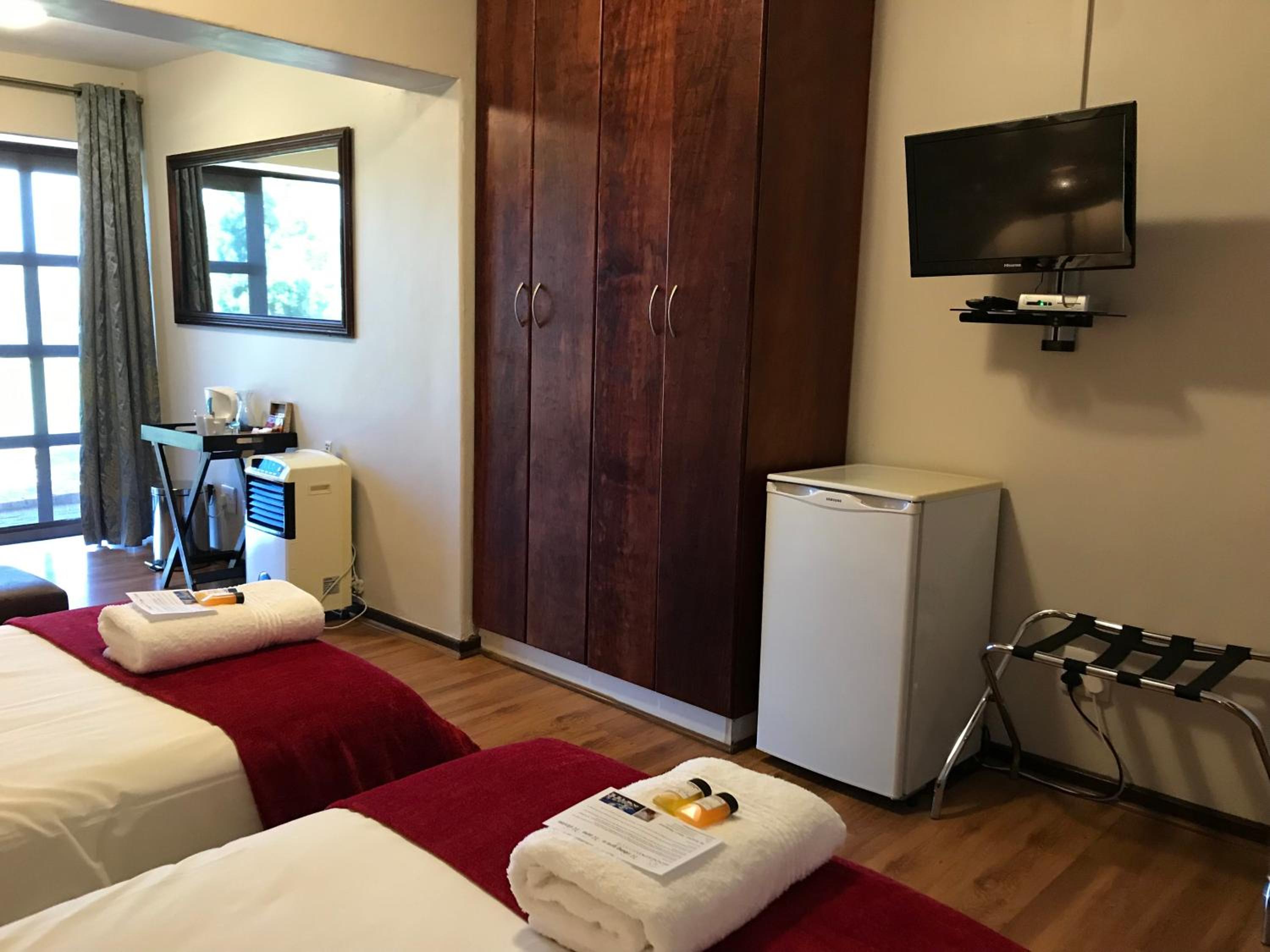 Twin Room with Garden View photo 1