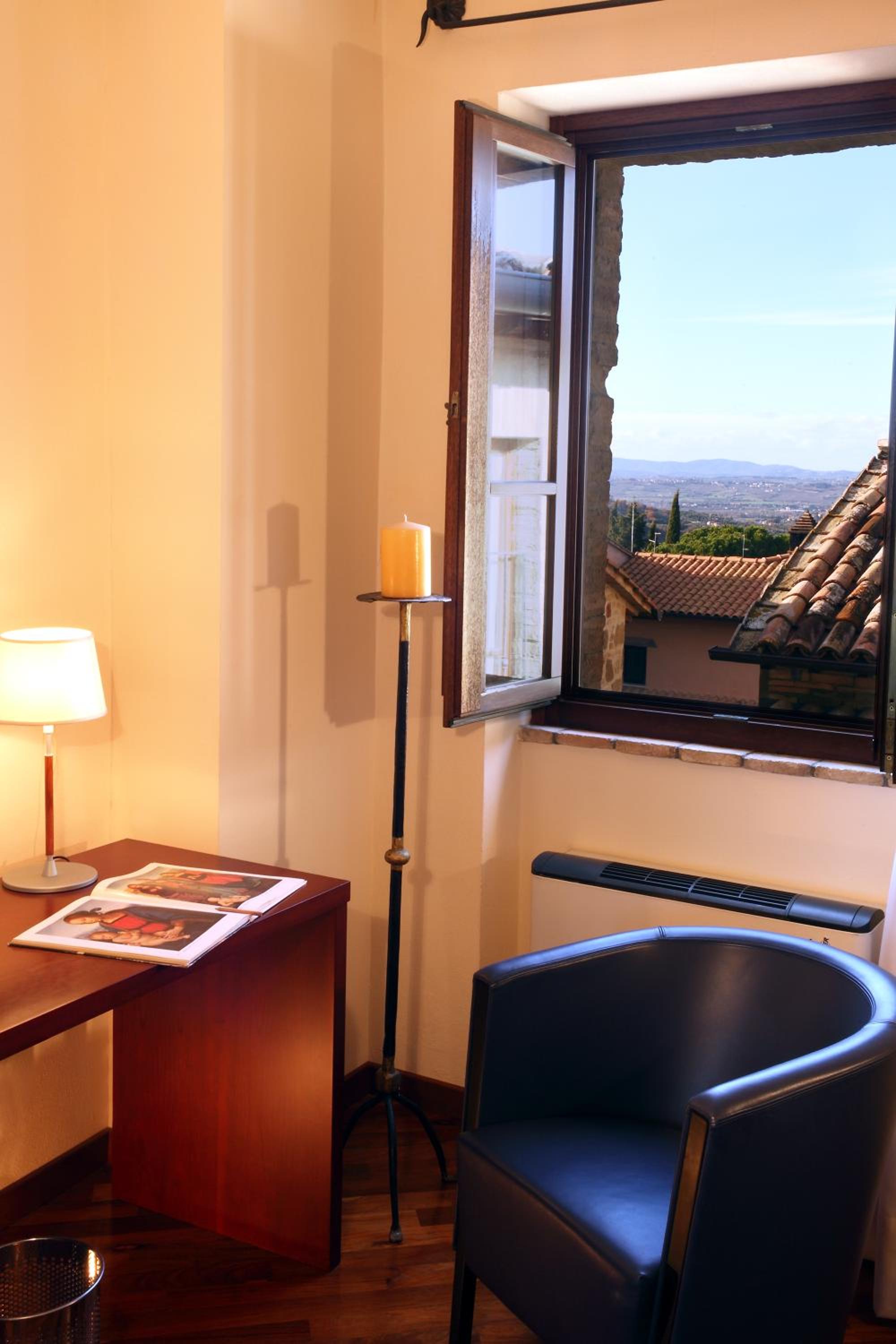 Classic Double Room - Photo 4