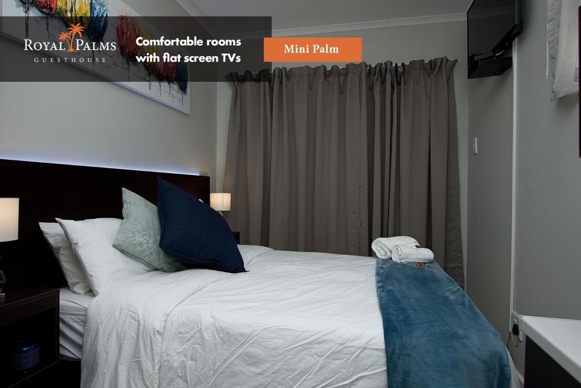 Budget Double Room - Photo 14