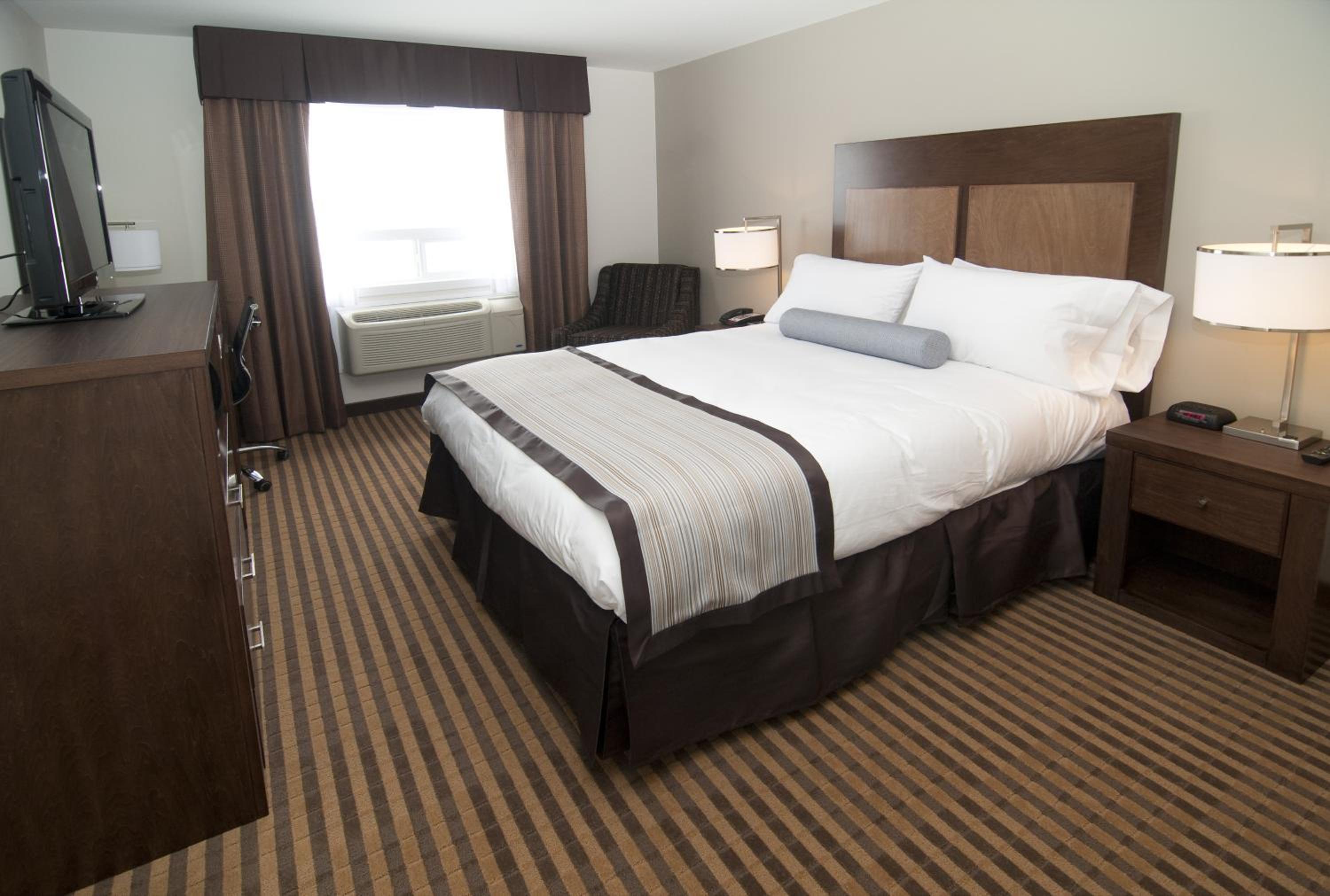 Standard Queen Room photo 2