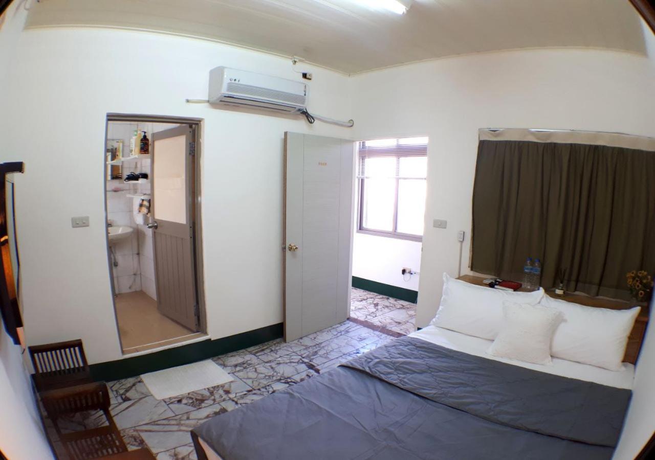 Standard Double Room photo 2