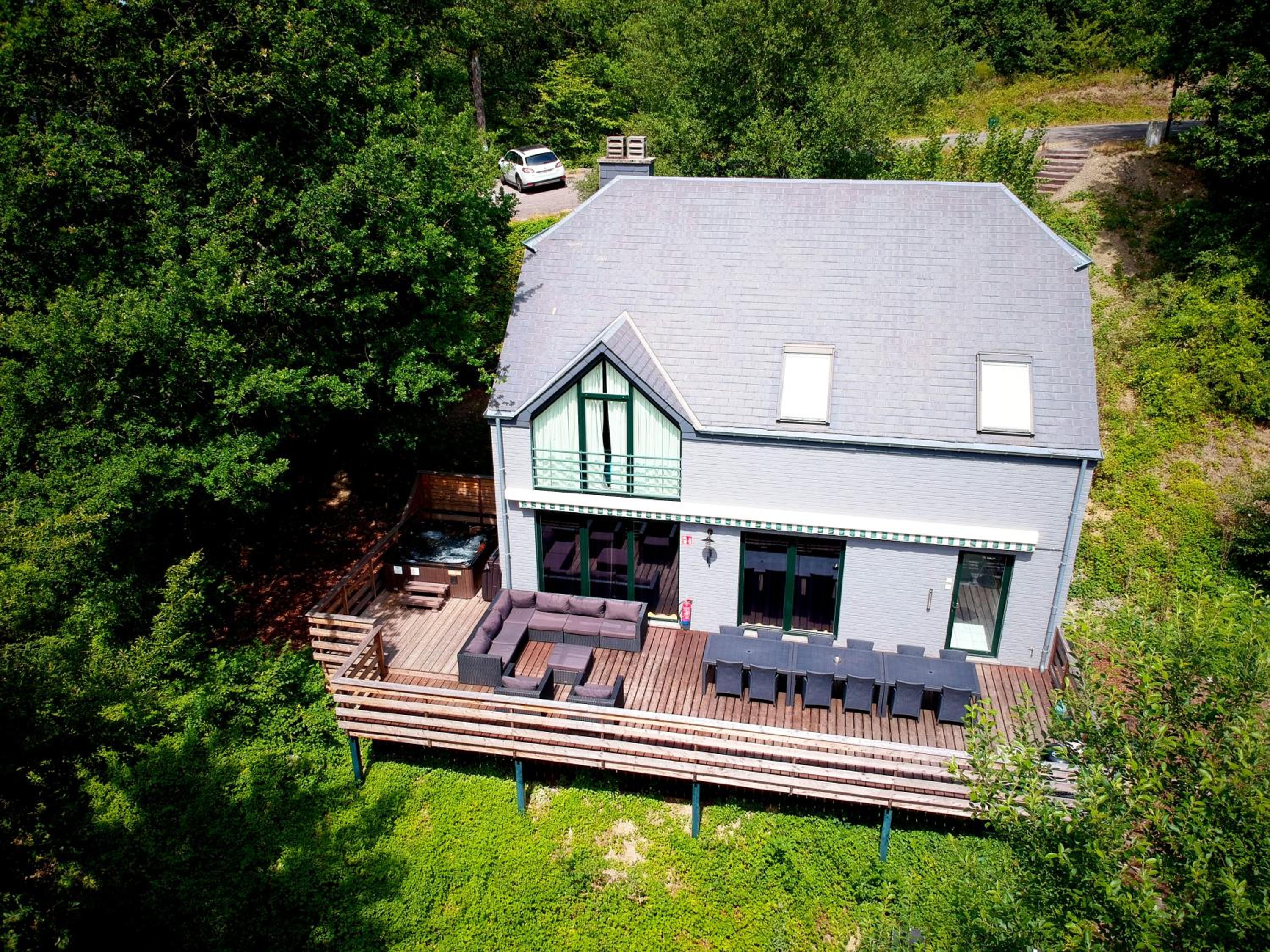 Deluxe Villa photo 3