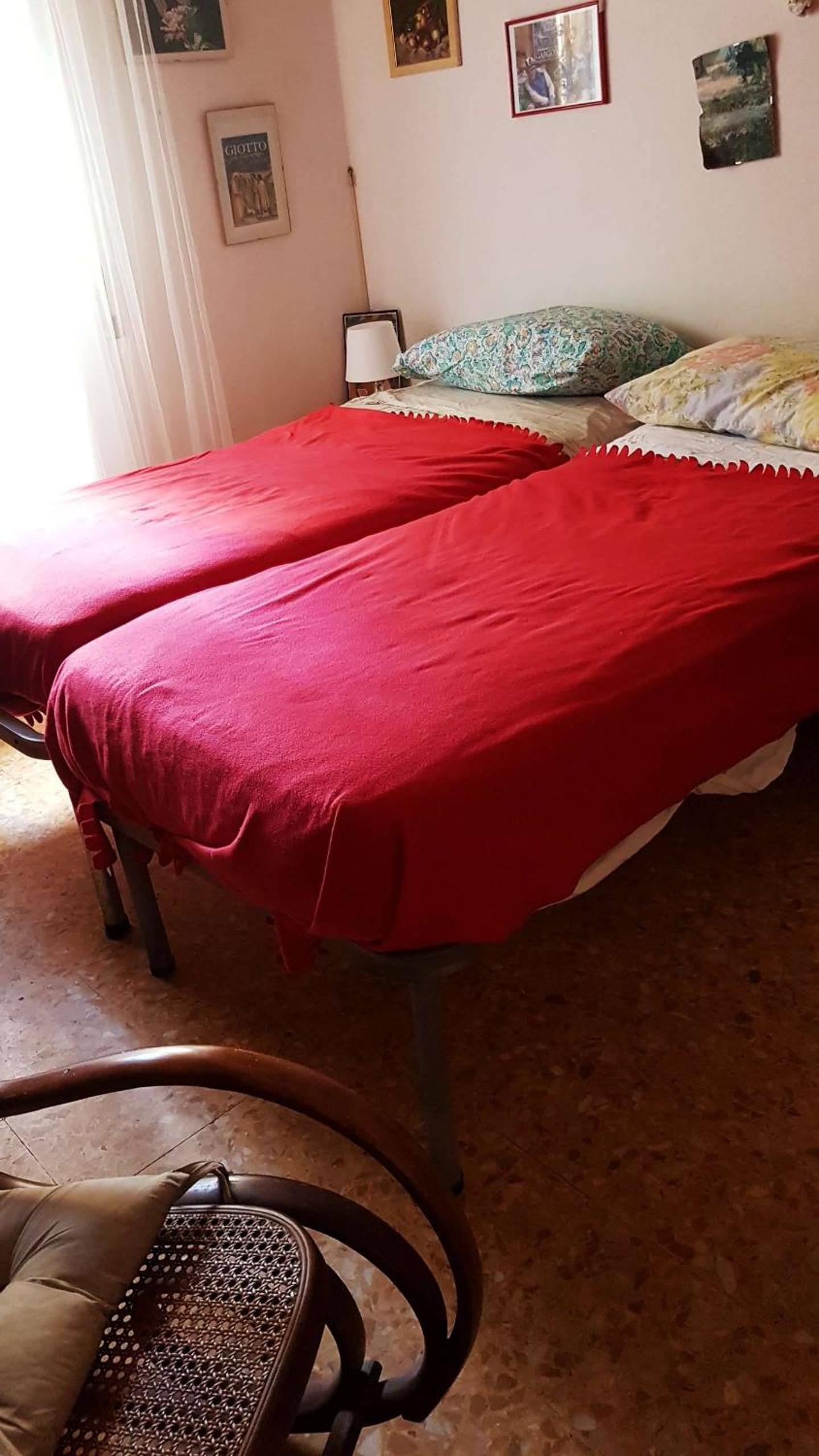 Twin Room with Shared Bathroom