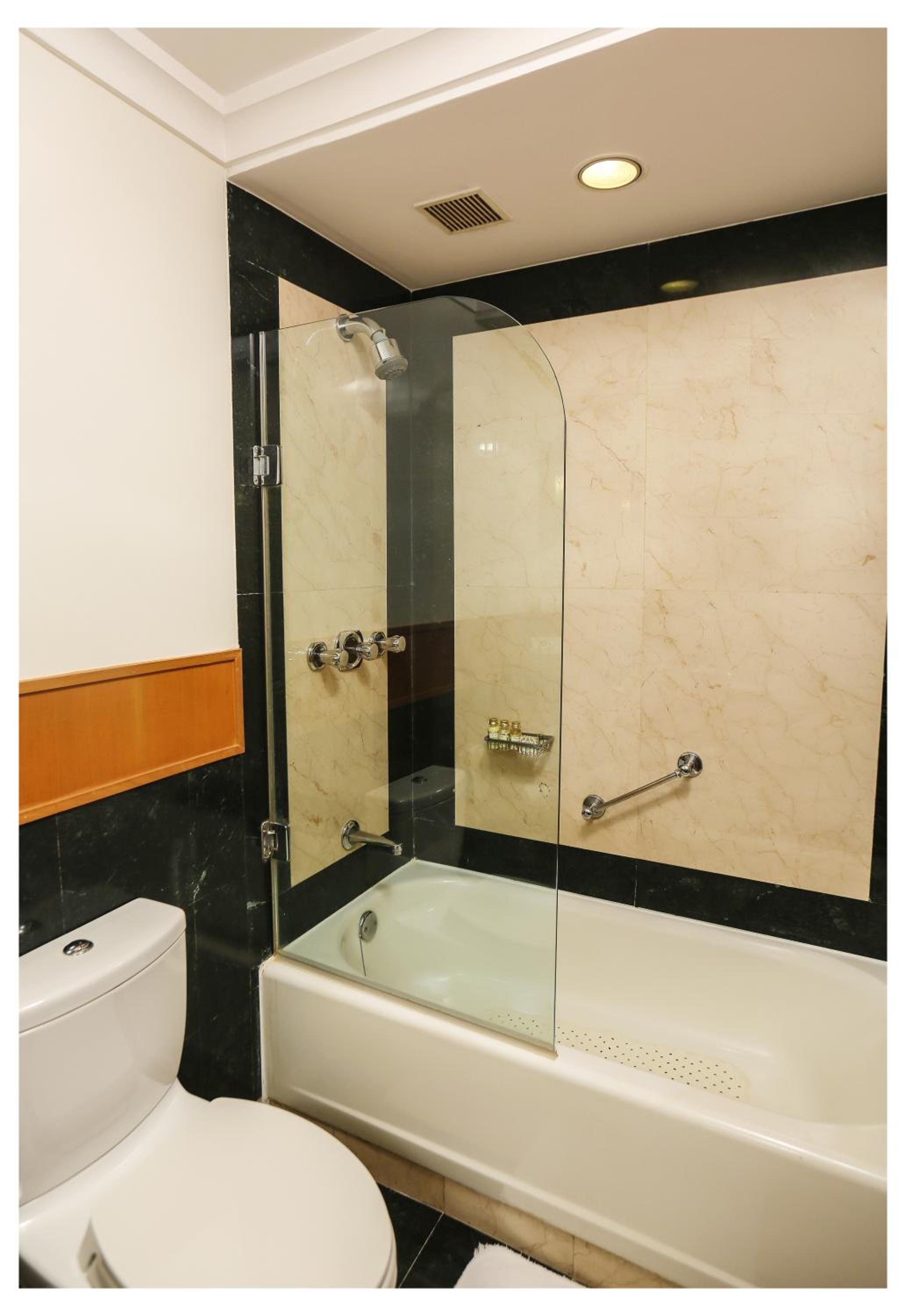 Premier Room - Photo 3