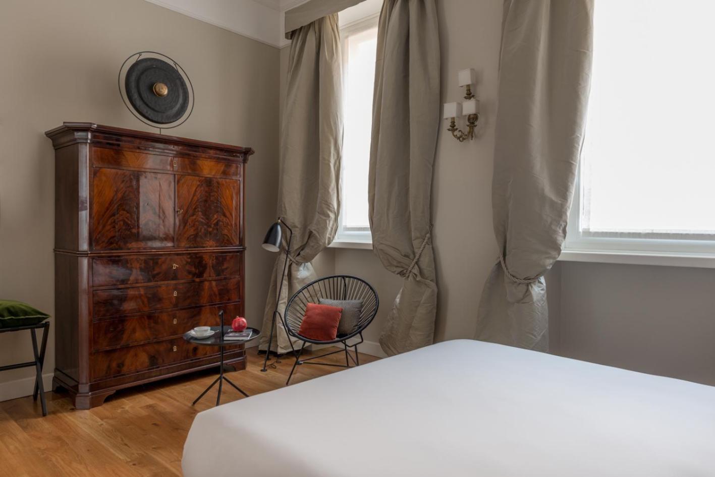 Deluxe Double or Twin Room photo 3