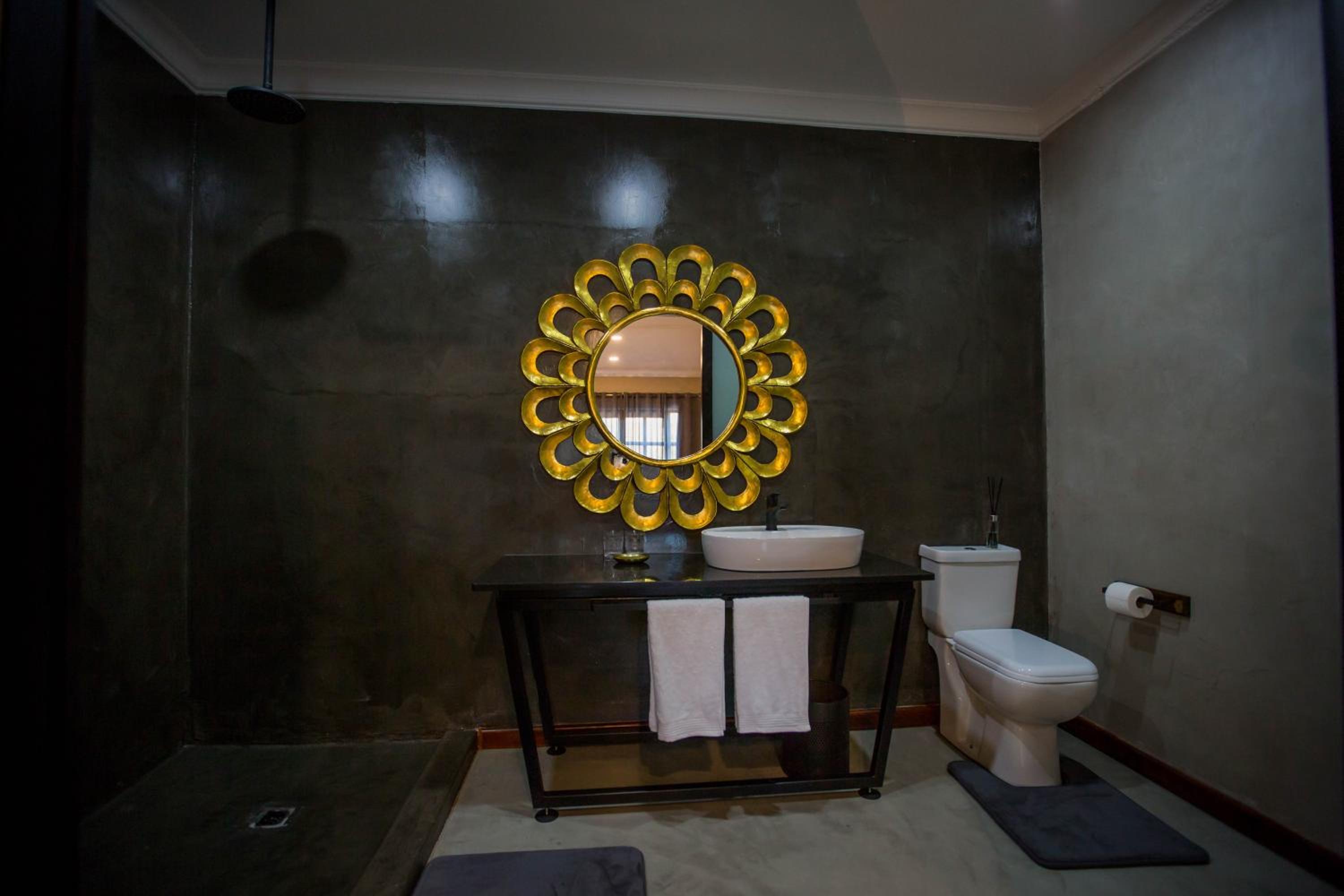 Standard Room 1 - Photo 2