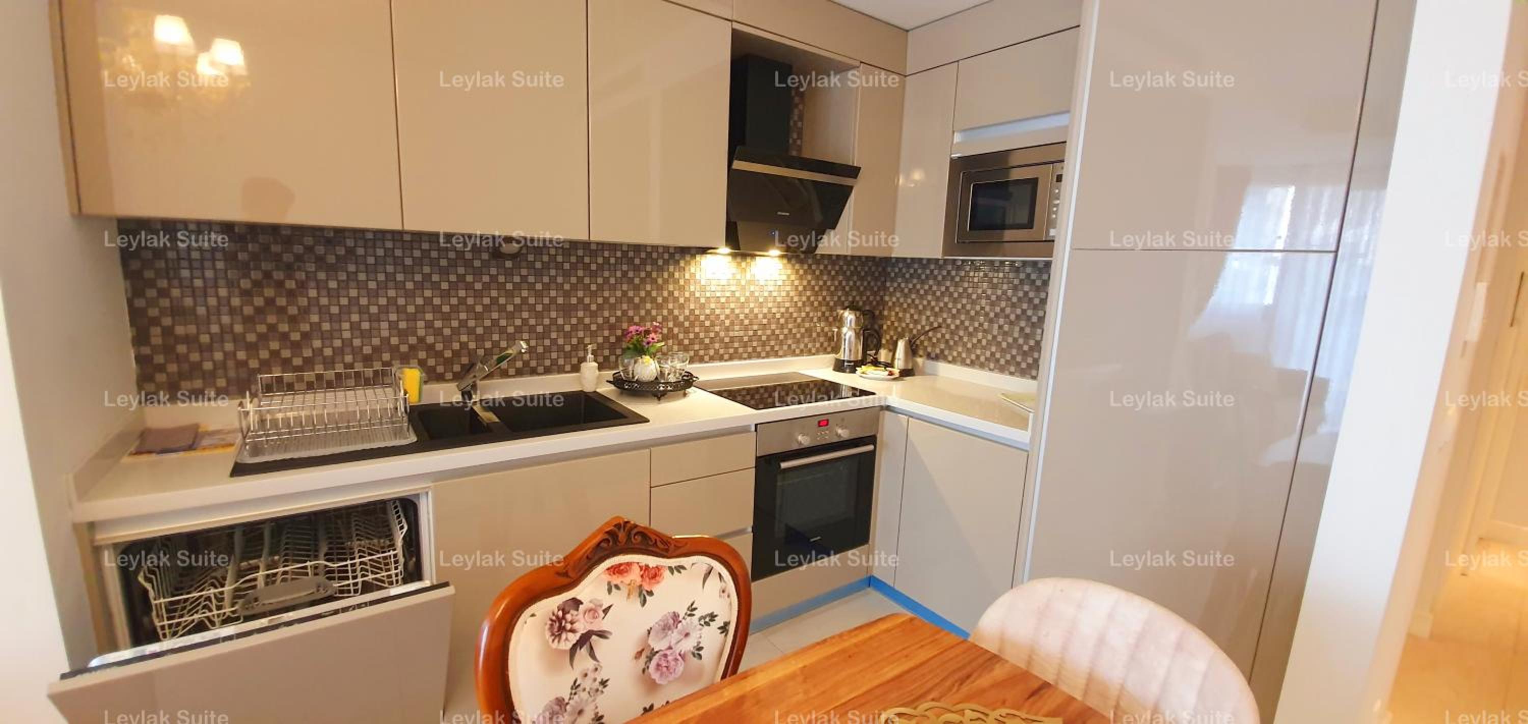 Apartment with Terrace photo 3