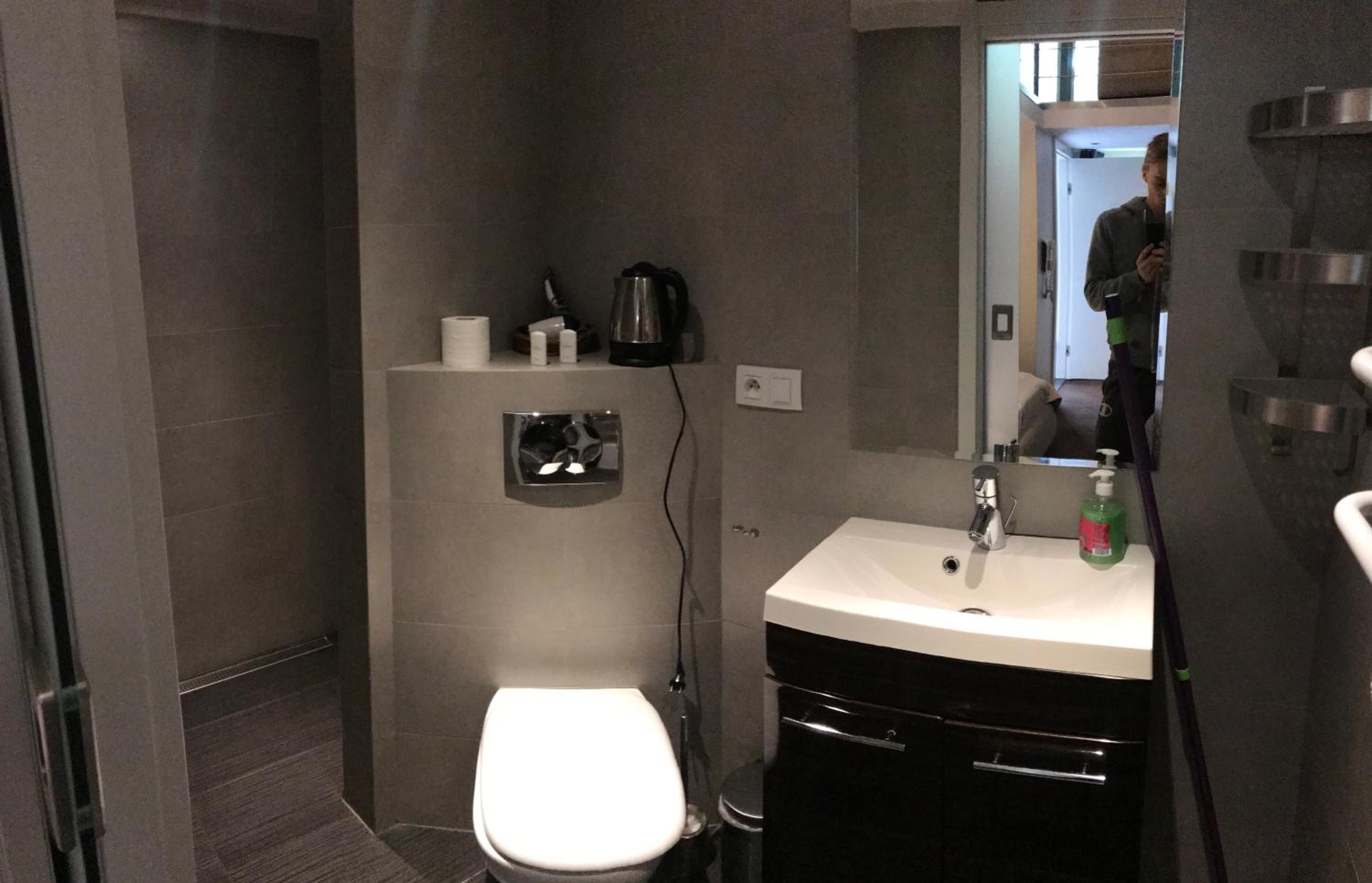 Loft Suite - Photo 7