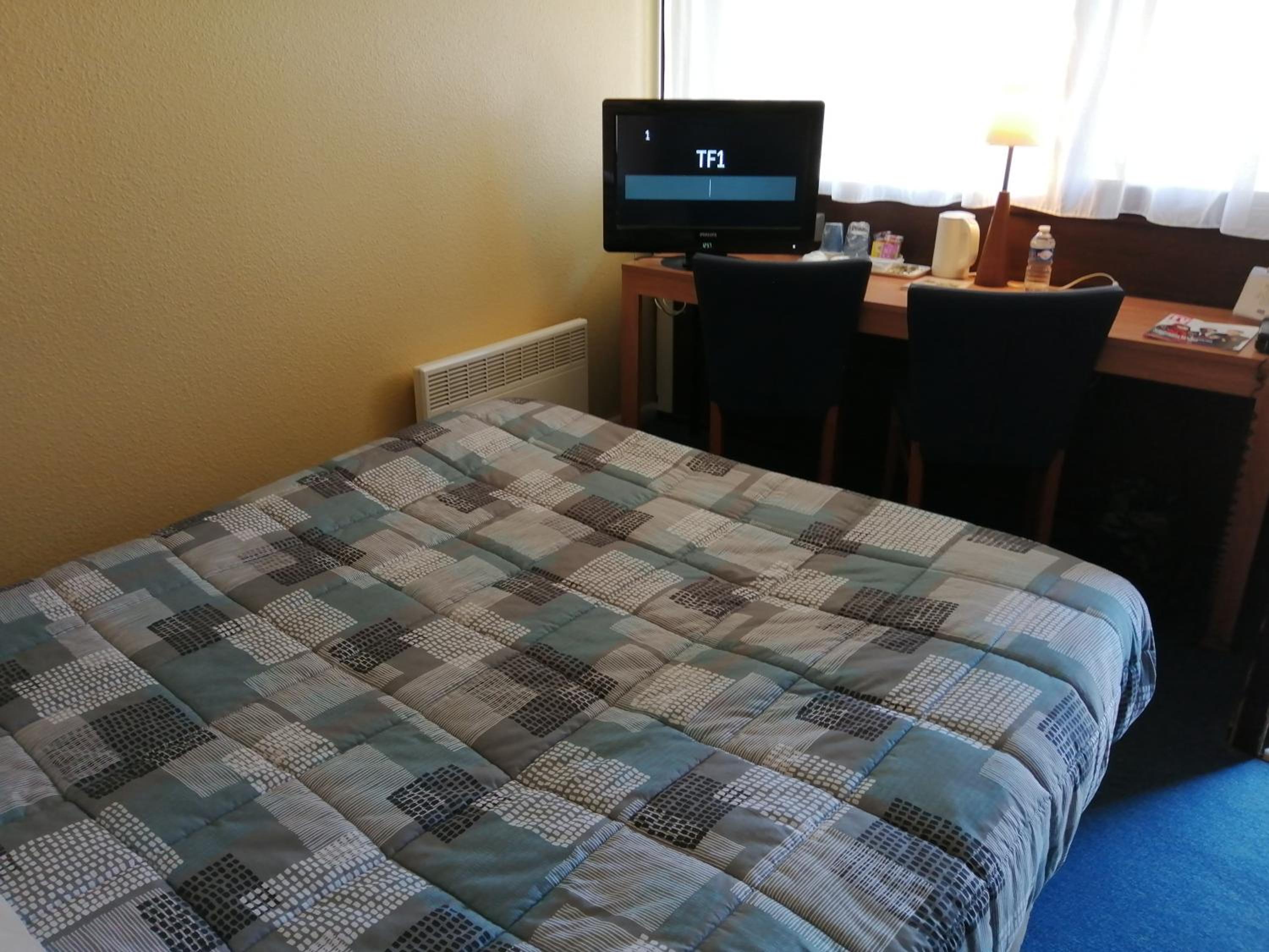 Double Room - Photo 2
