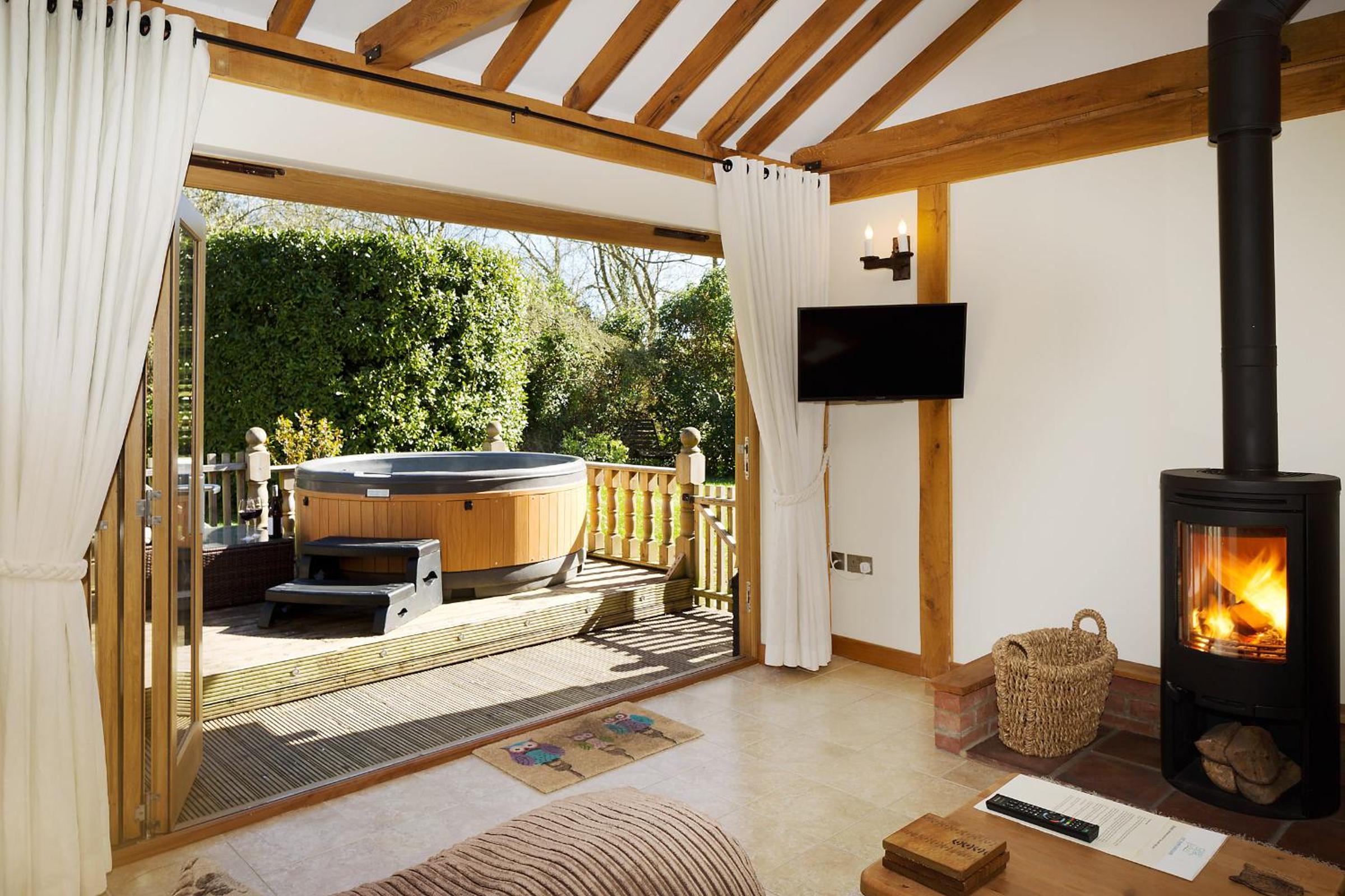 One-Bedroom House - Photo 12