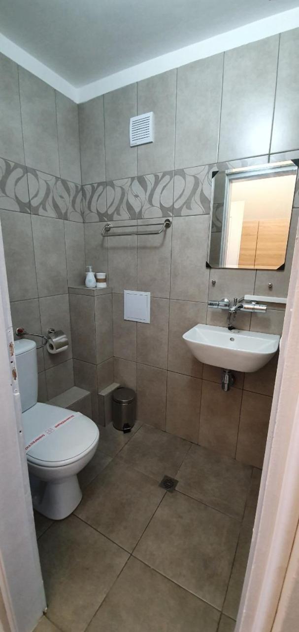 Double Room with Balcony photo 3