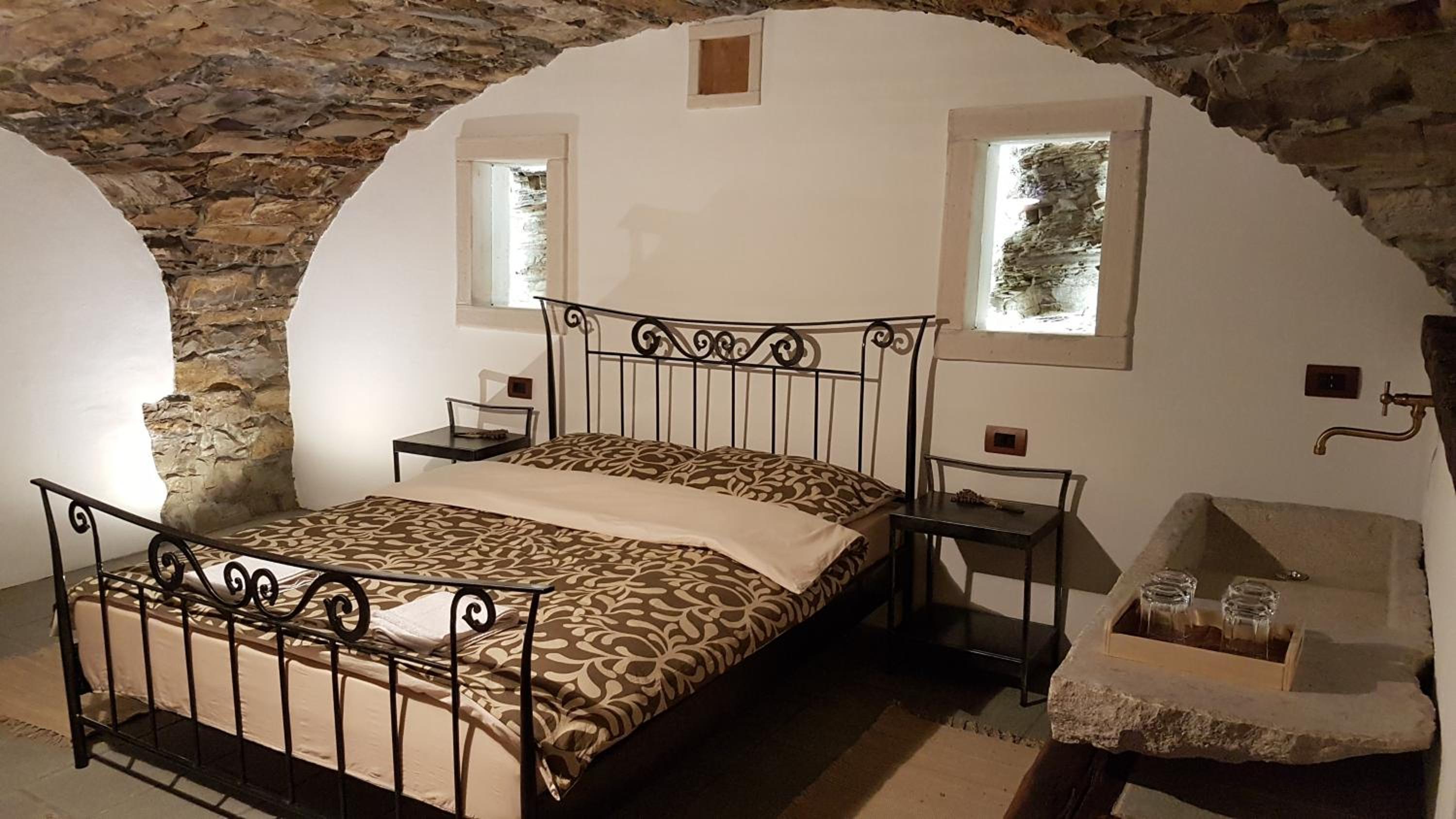Double Room with Private Bathroom photo 3