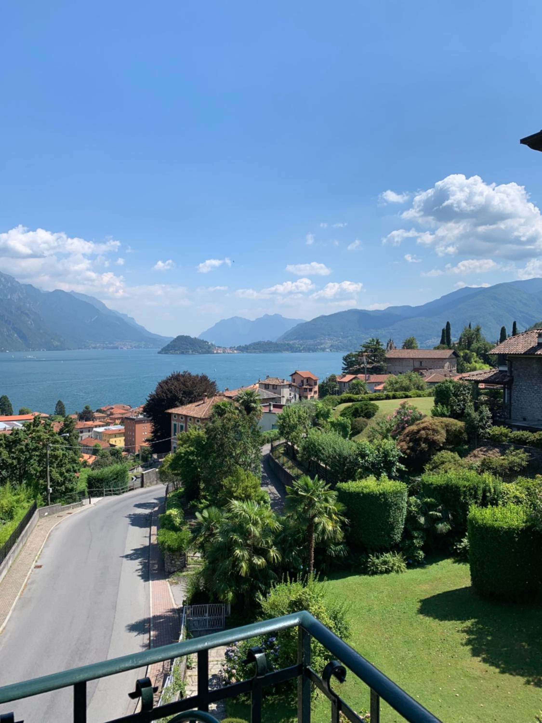 Double or Twin Room with Lake View