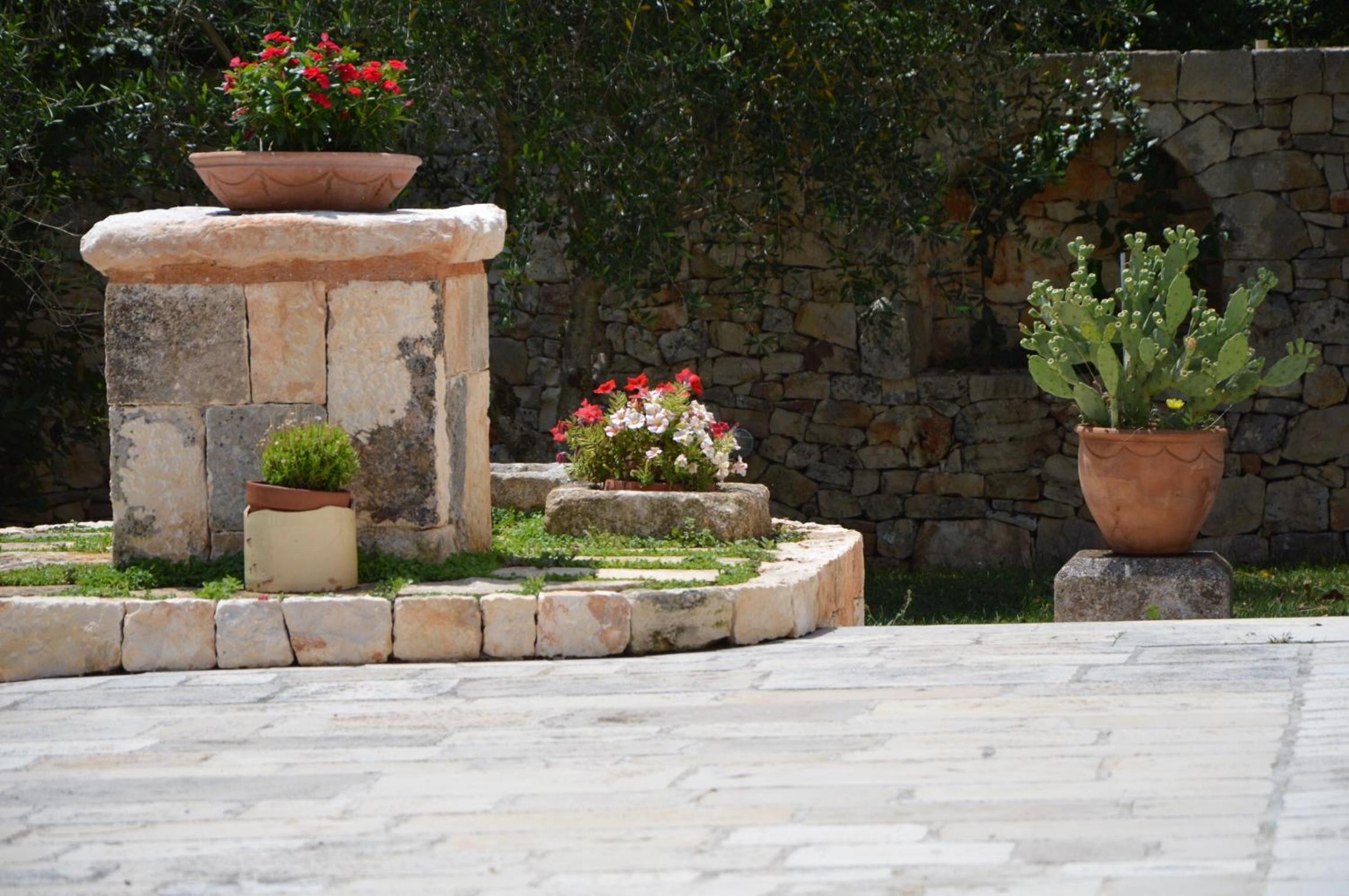 Suite - Photo 9