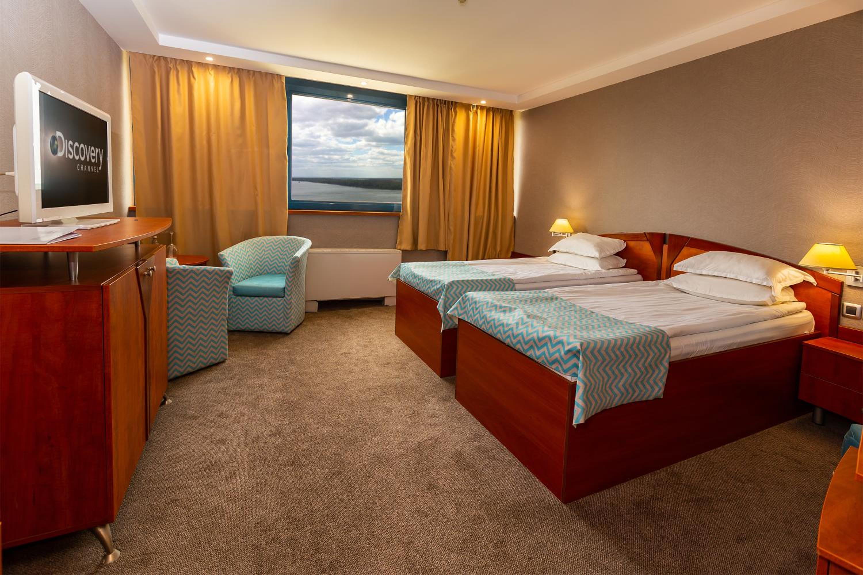 Standard Double or Twin Room with River View and Free Parking photo 1