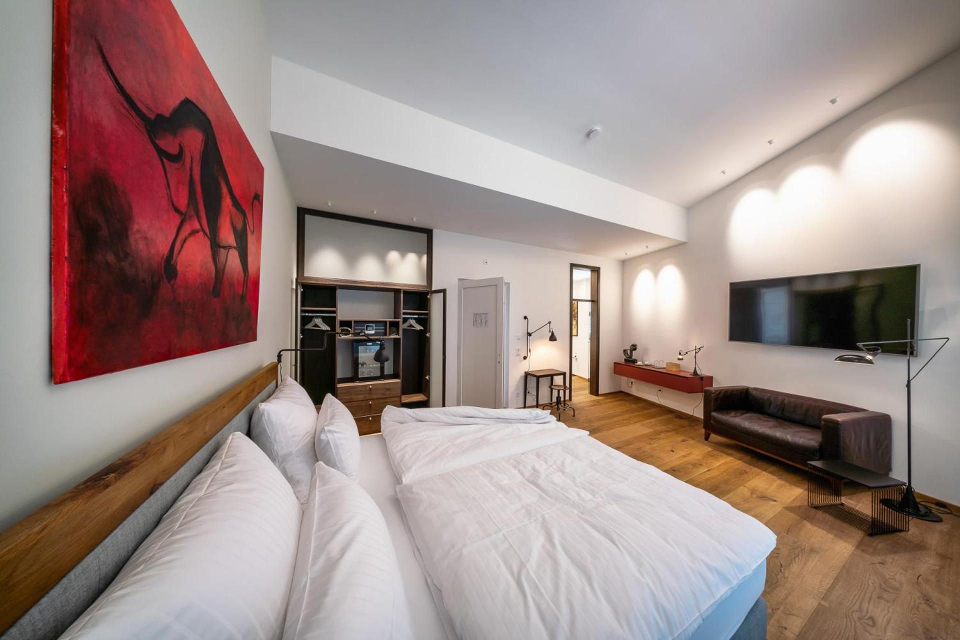 Double Room with Garden View - Photo 2