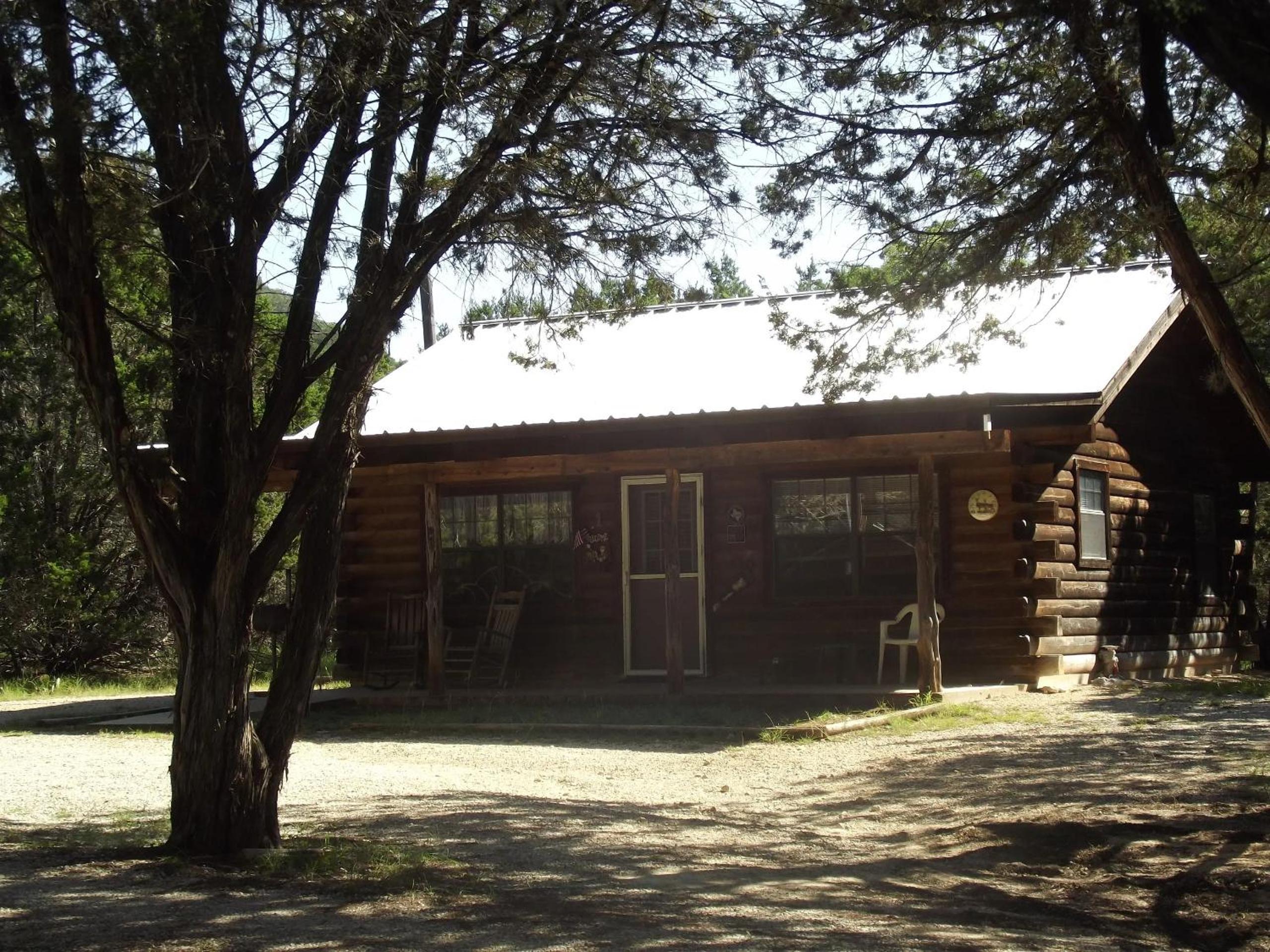 Superior Cabin - Photo 6