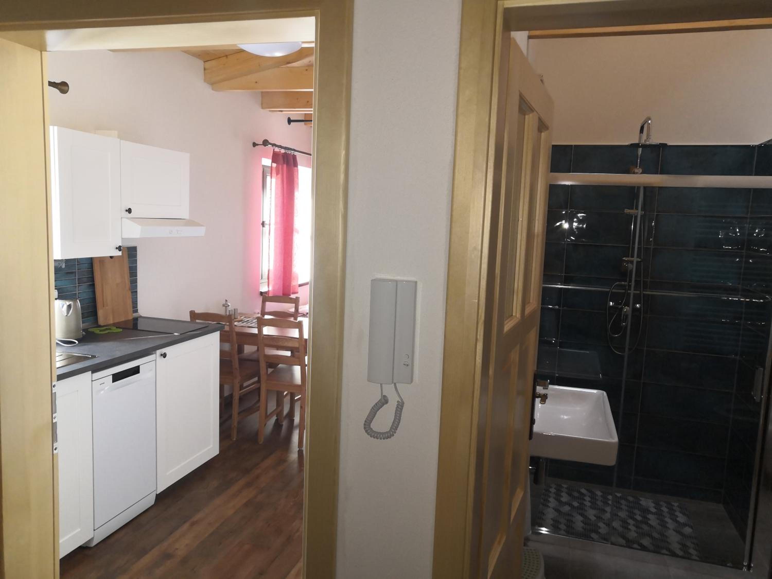 Apartment photo 3