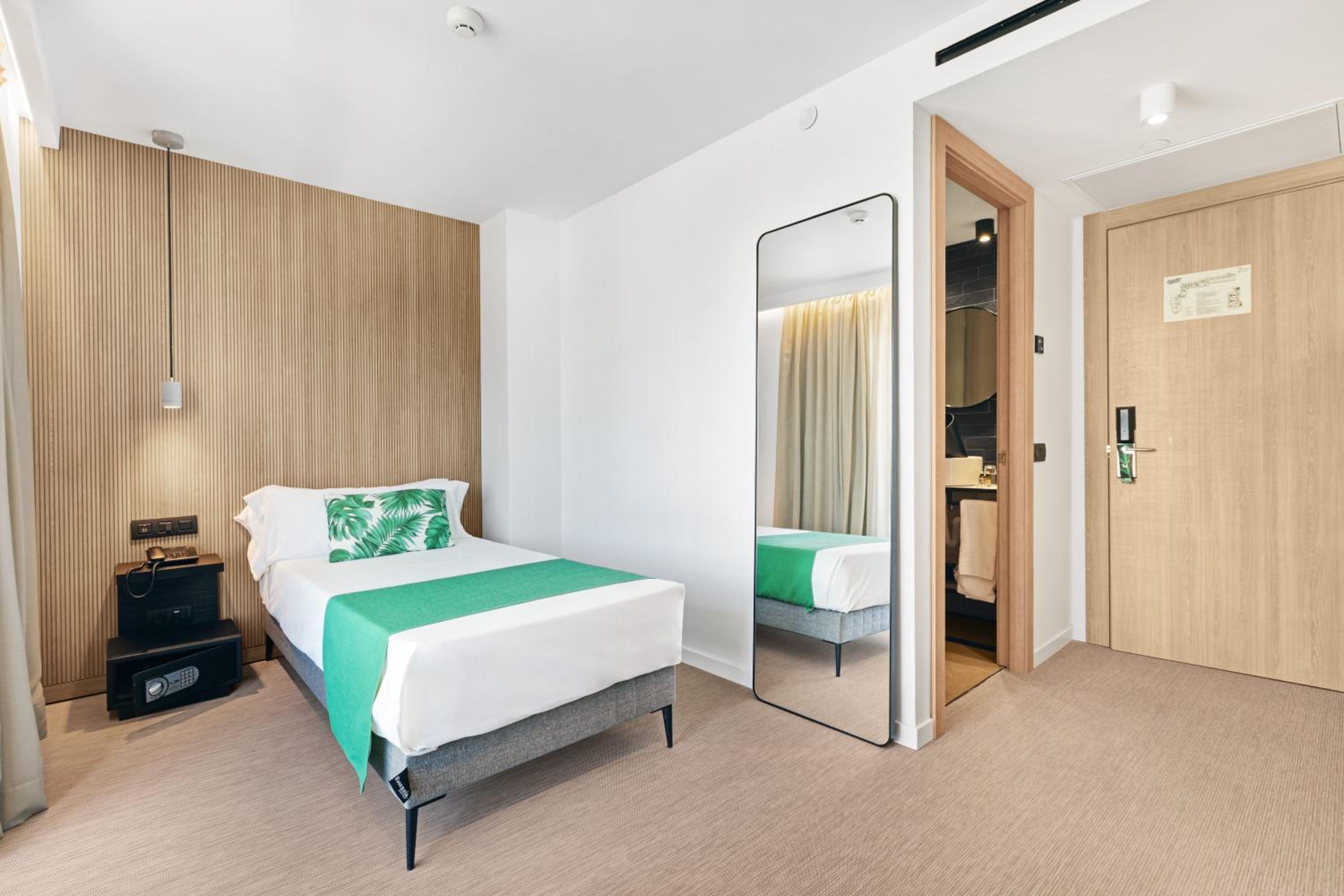 Single Room