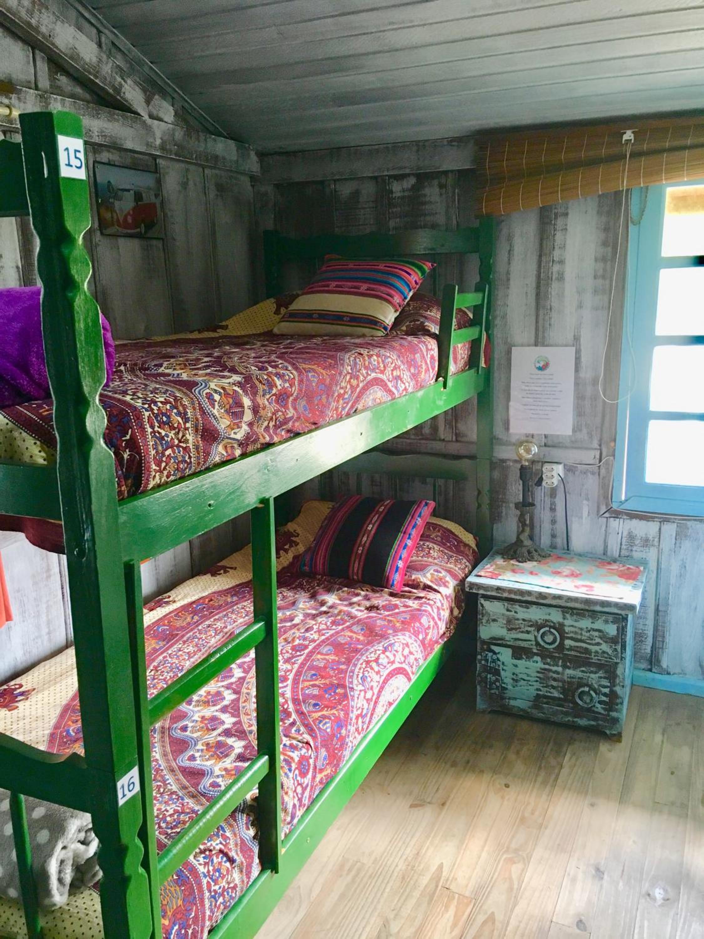 Bed in 6-Bed Mixed Dormitory Room photo 1