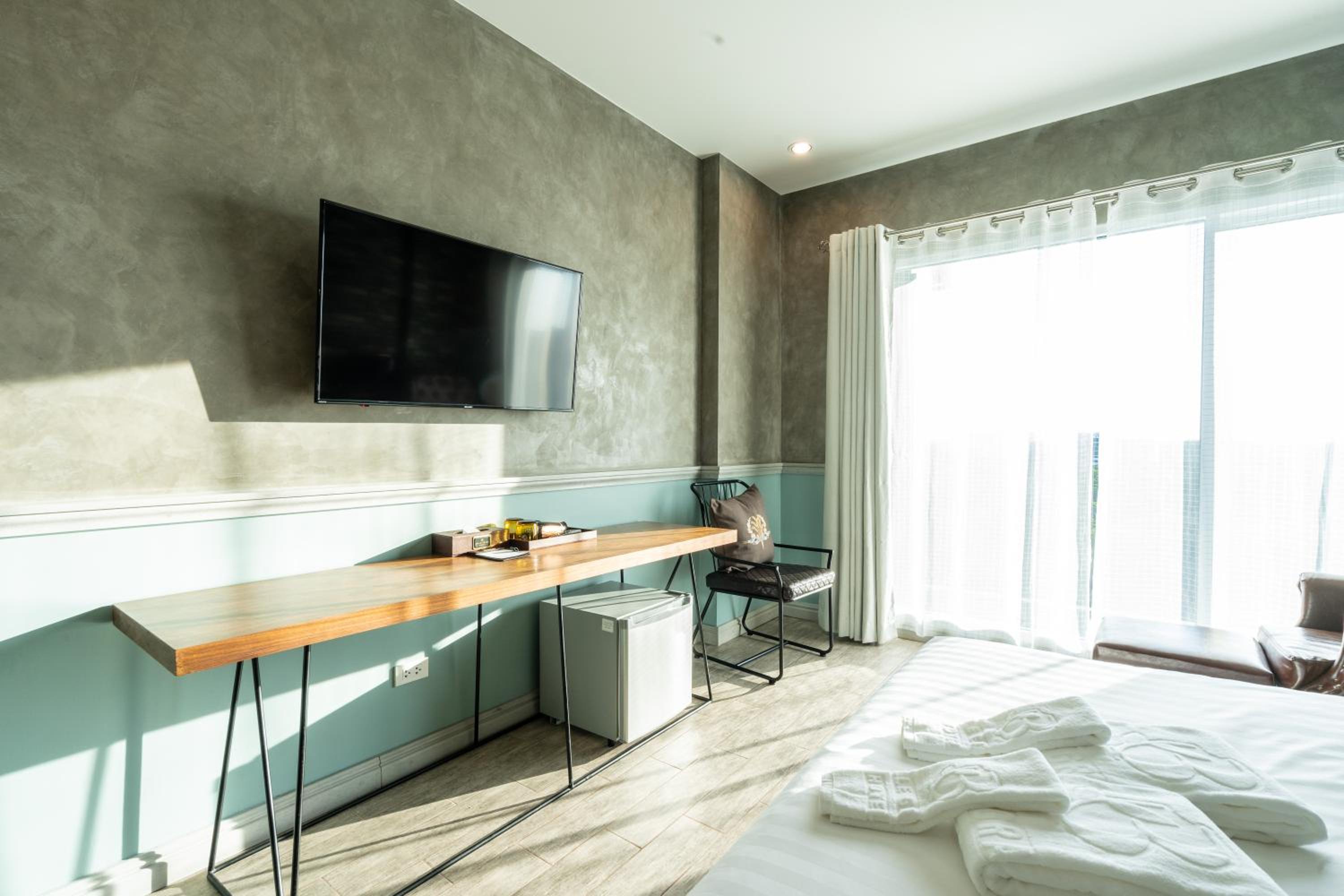 Standard Double Room - Photo 6