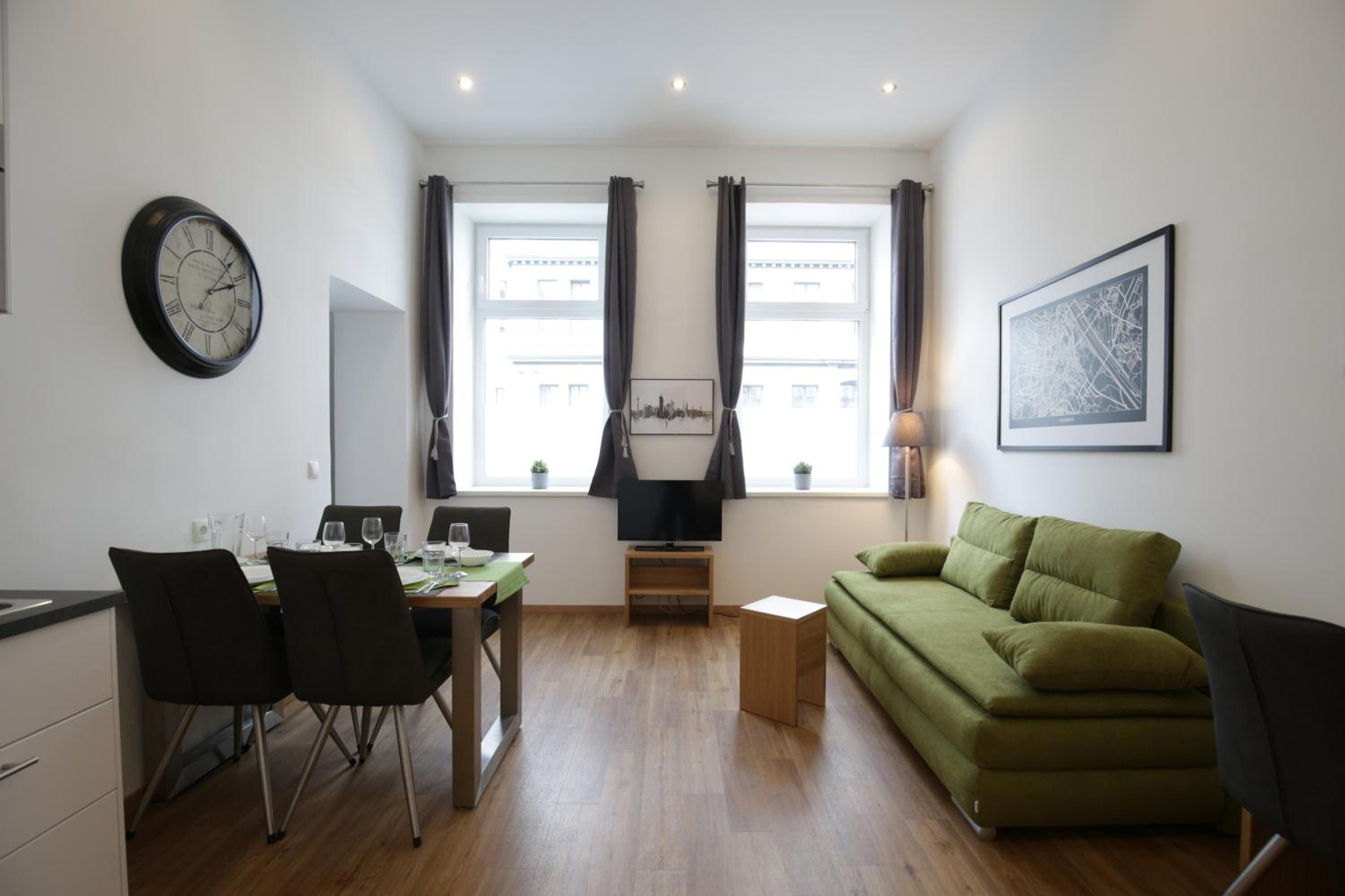 Studio Apartment