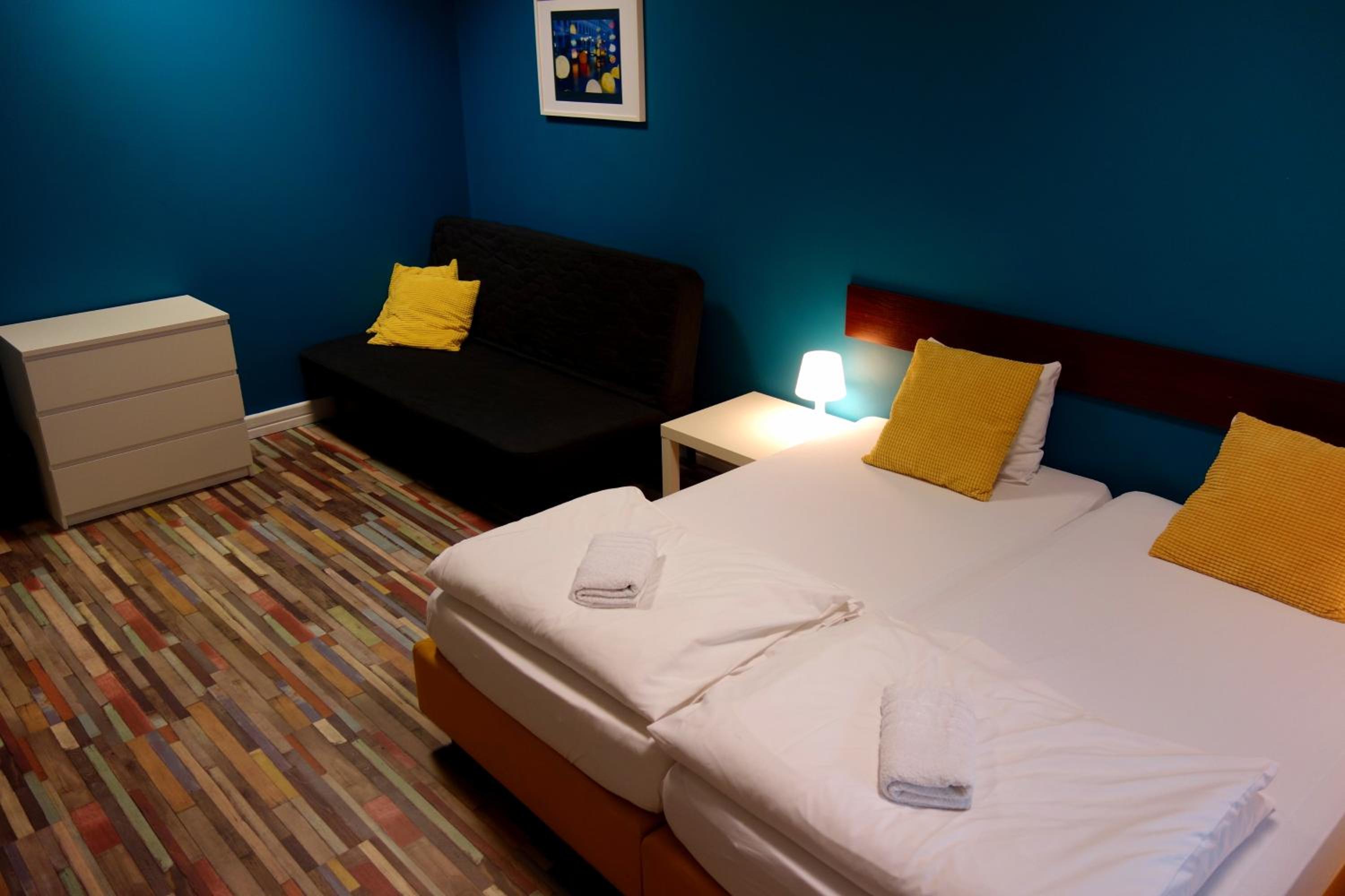 Quadruple Room with Private Bathroom - Photo 1