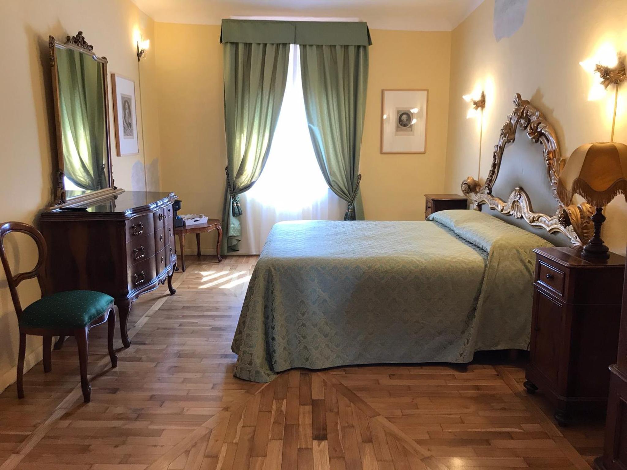 Deluxe Double Room - Photo 7