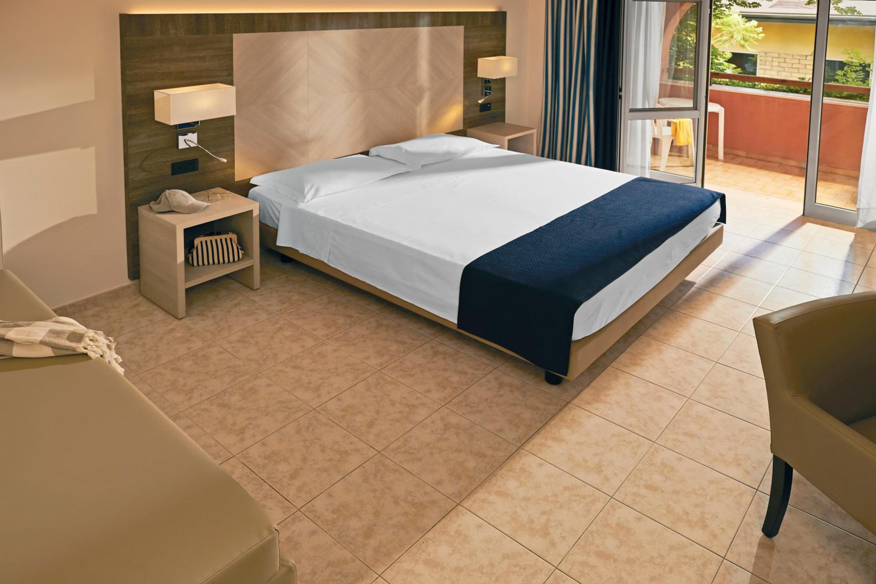 Quarto Triplo Standard